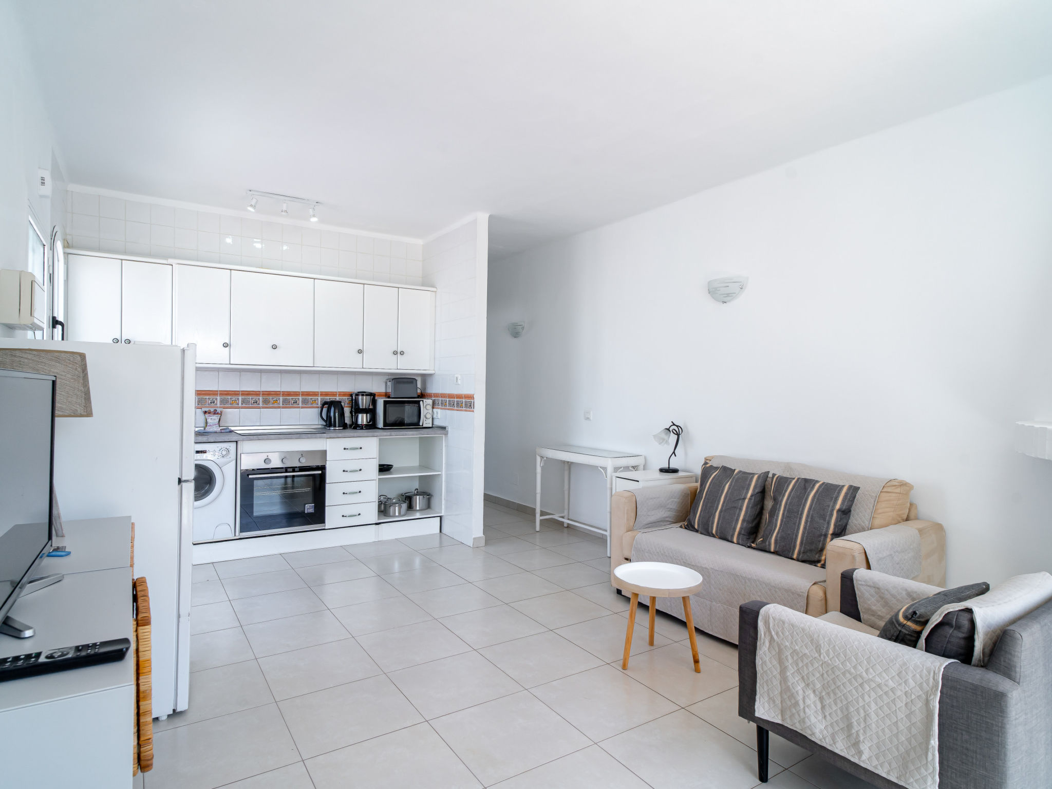 Photo of Hibiscos Seaview Terrace by Casasol