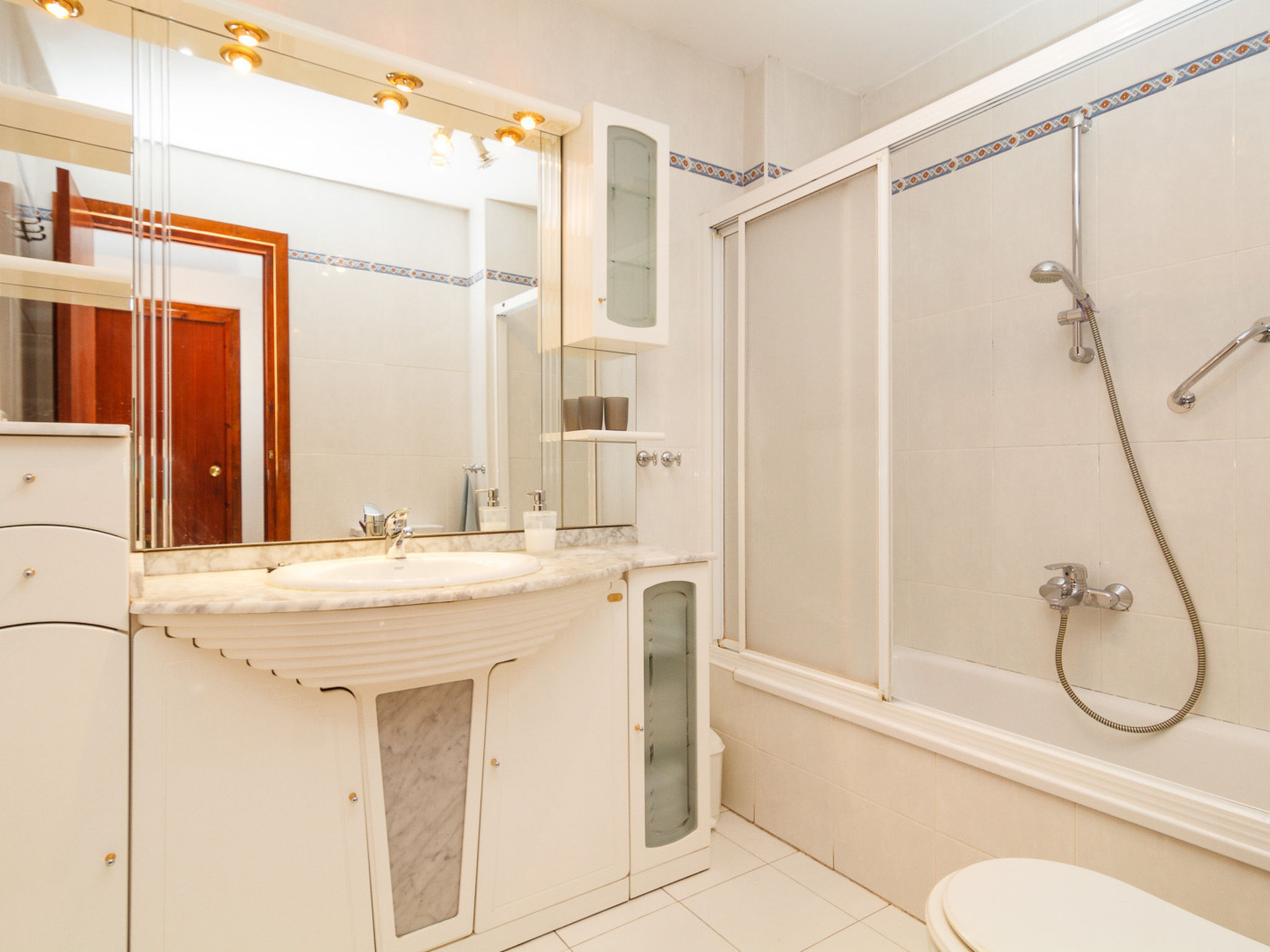 Photo of Carabeo 22 Apartment by Casasol