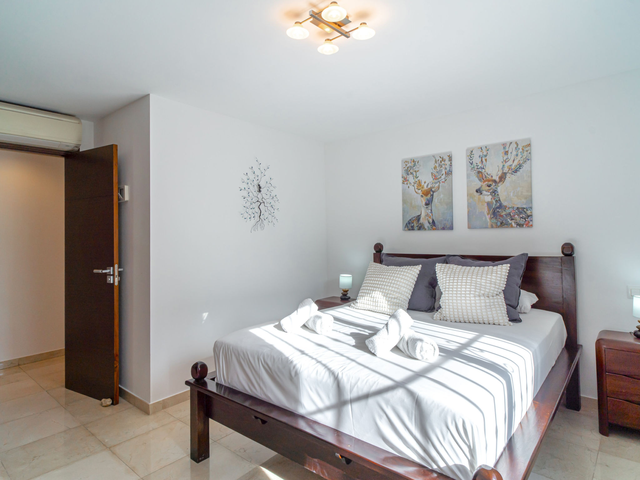 Photo of Villa Grande Luxe Private Pool by Casasol