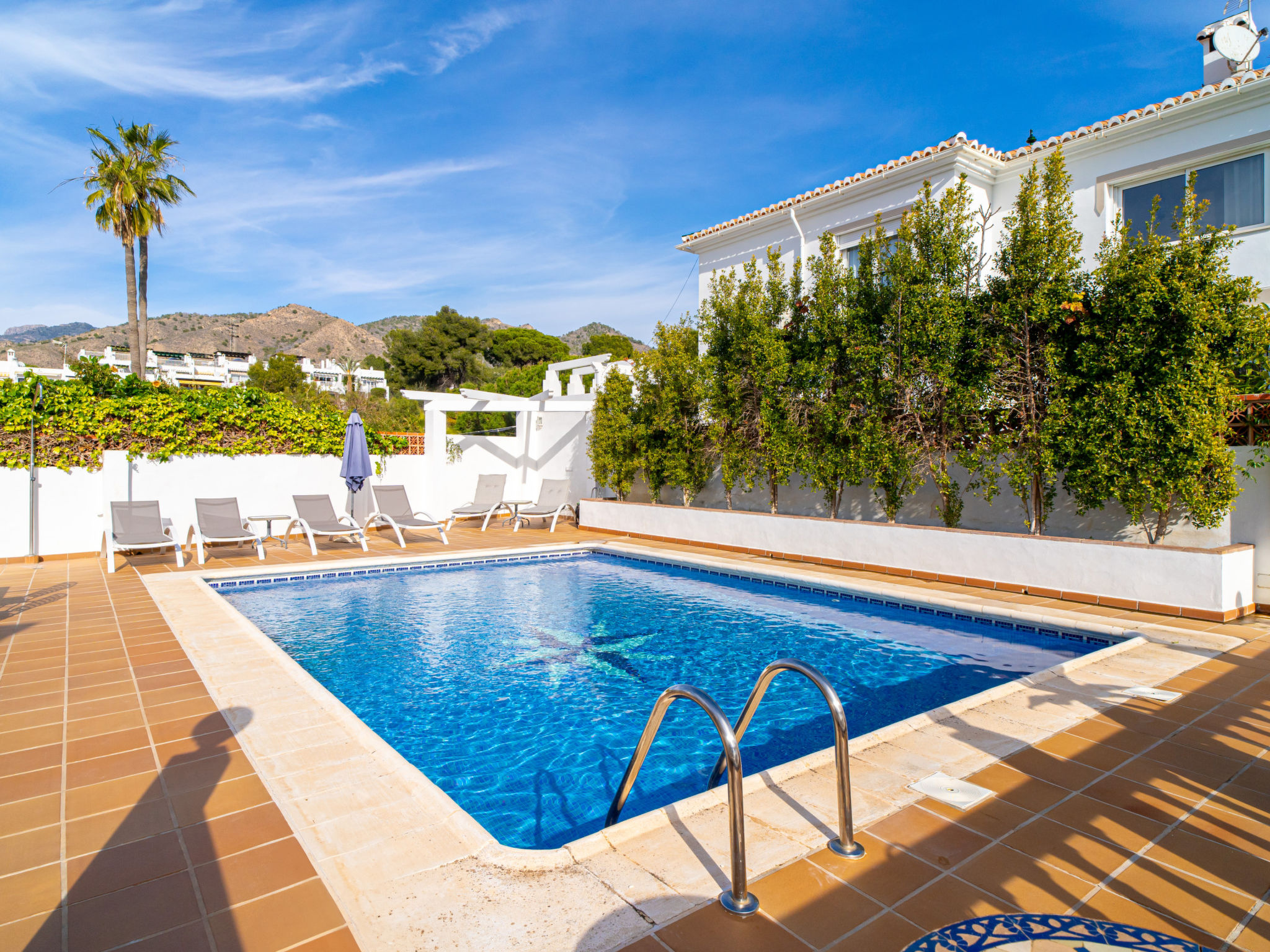 Villa Grande Luxe Private Pool by Casasol - Binnen