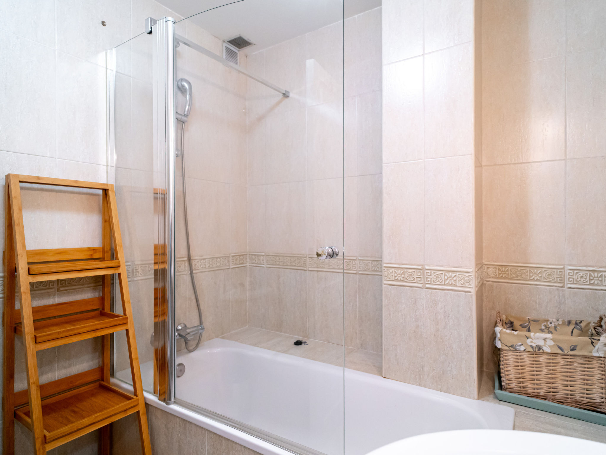 Photo of Granada 46 Centro by Casasol