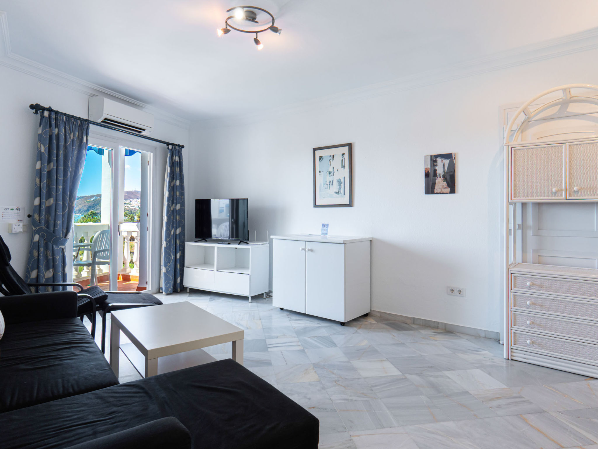 Stella Maris Beachfront 1B by Casasol
