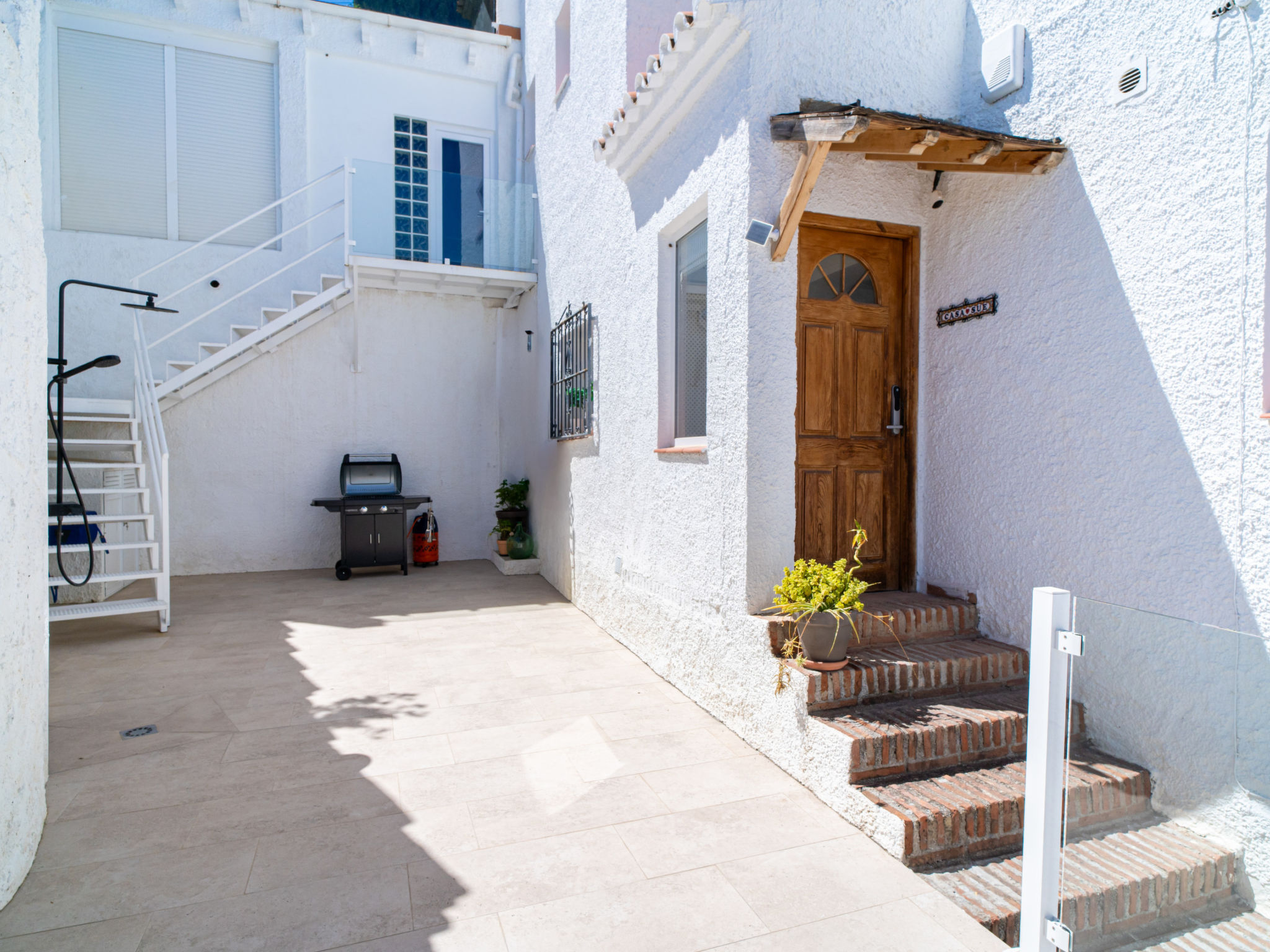 Photo of Sunny Vista Chimenea by Casasol