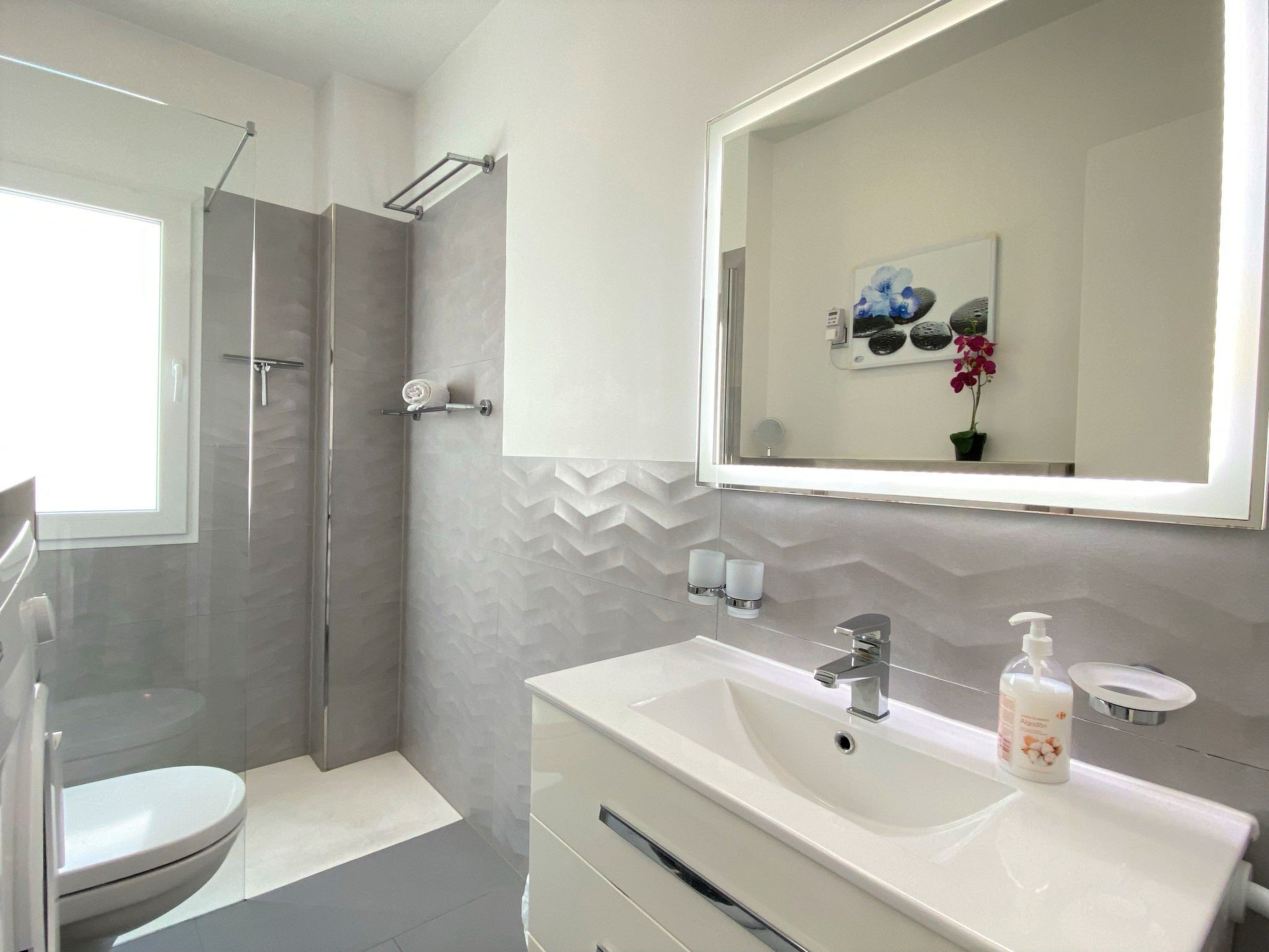 Photo of Stella Maris Beachfront 1A by Casasol