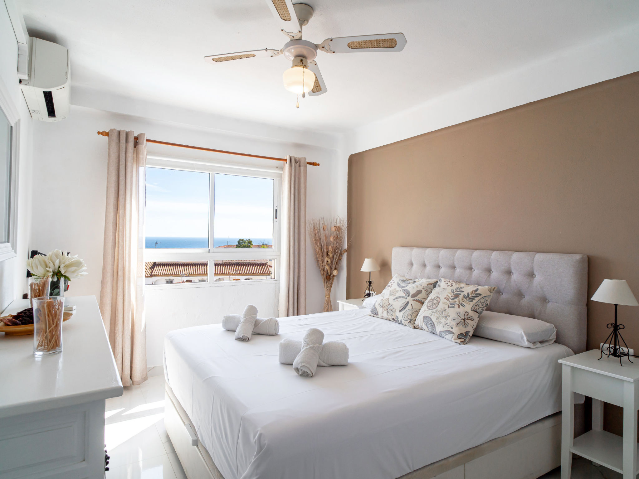 Photo of Miami 44 Seaview  by Casasol