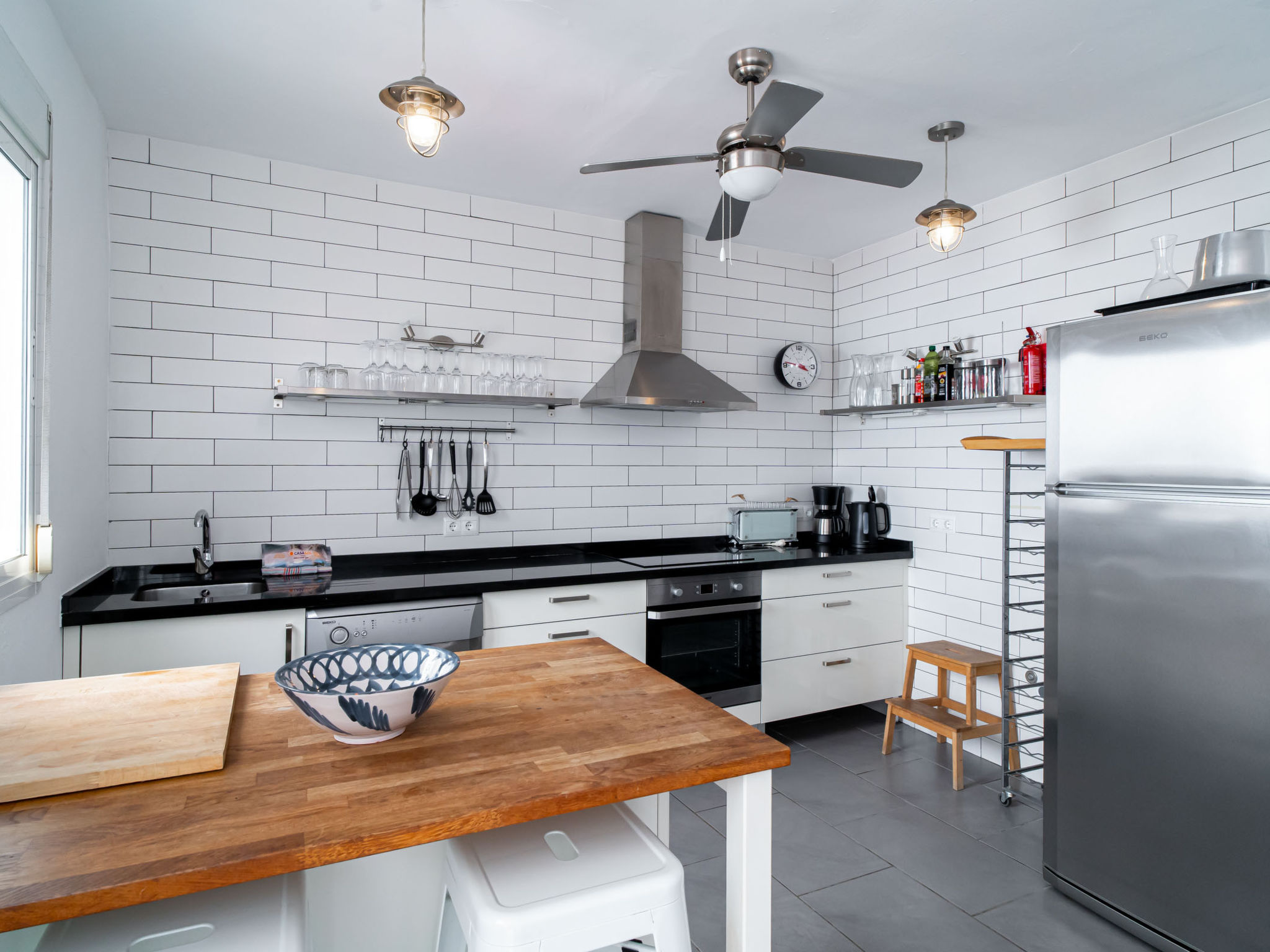 Casa San Juan 13 Centro by Casasol - Binnen