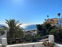 Capistrano Playa 206: Uitzicht op Zee, Strand & Meer bij Nerja - thumbnail 3