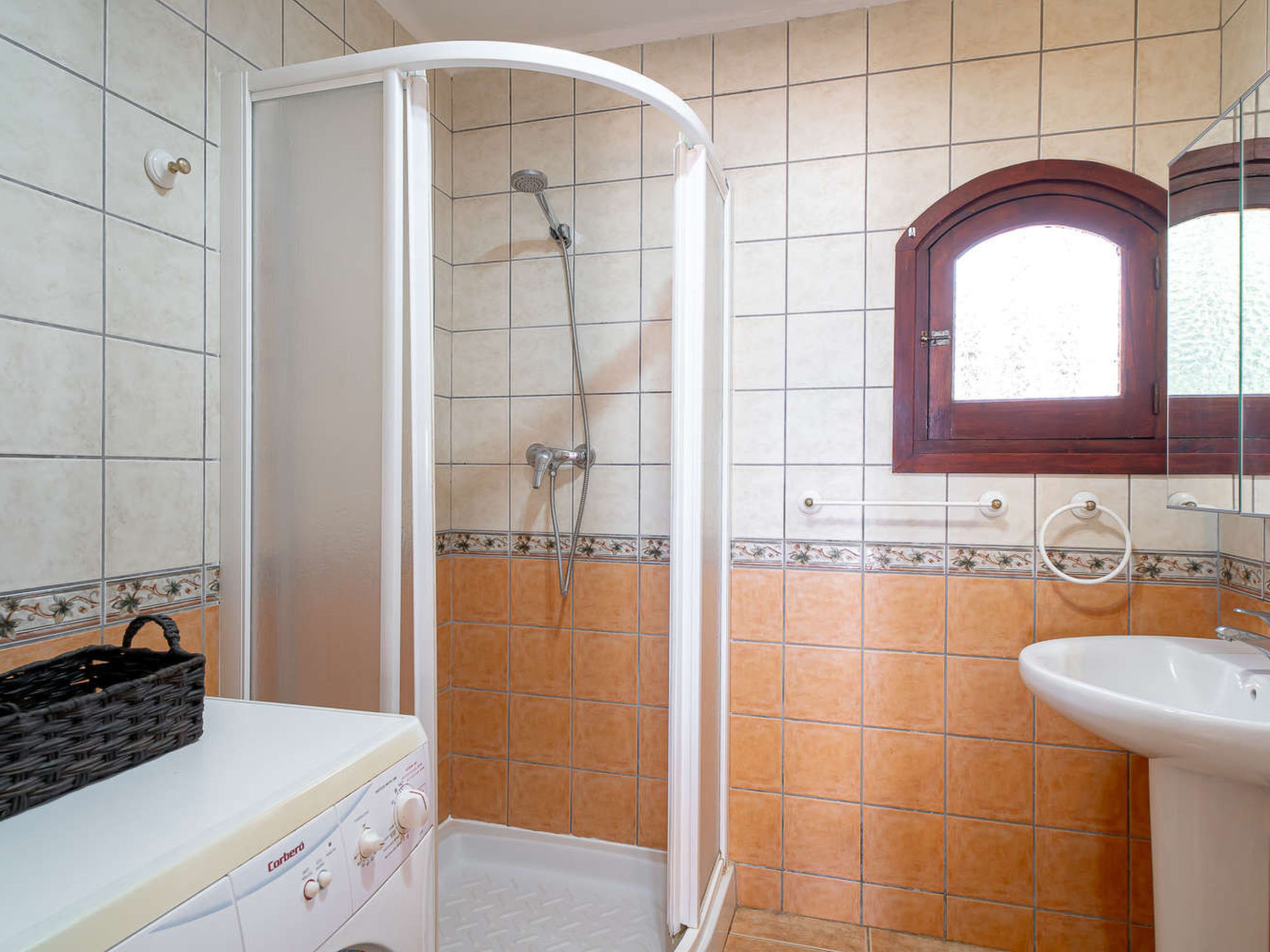Capistrano Village Pueblo 15 by Casasol - Drinnen