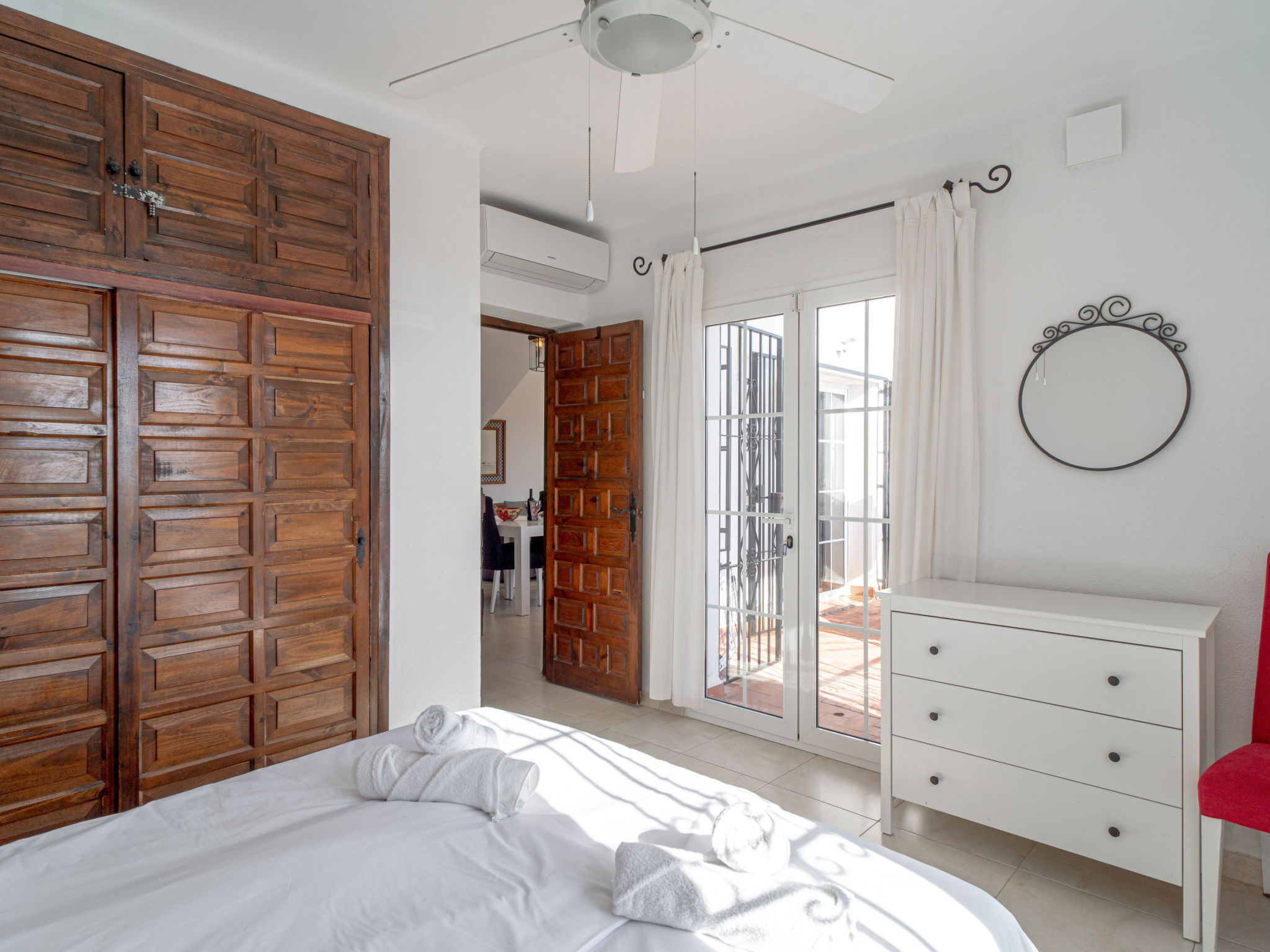 Villa Caritas Punta Lara by Casasol - Binnen