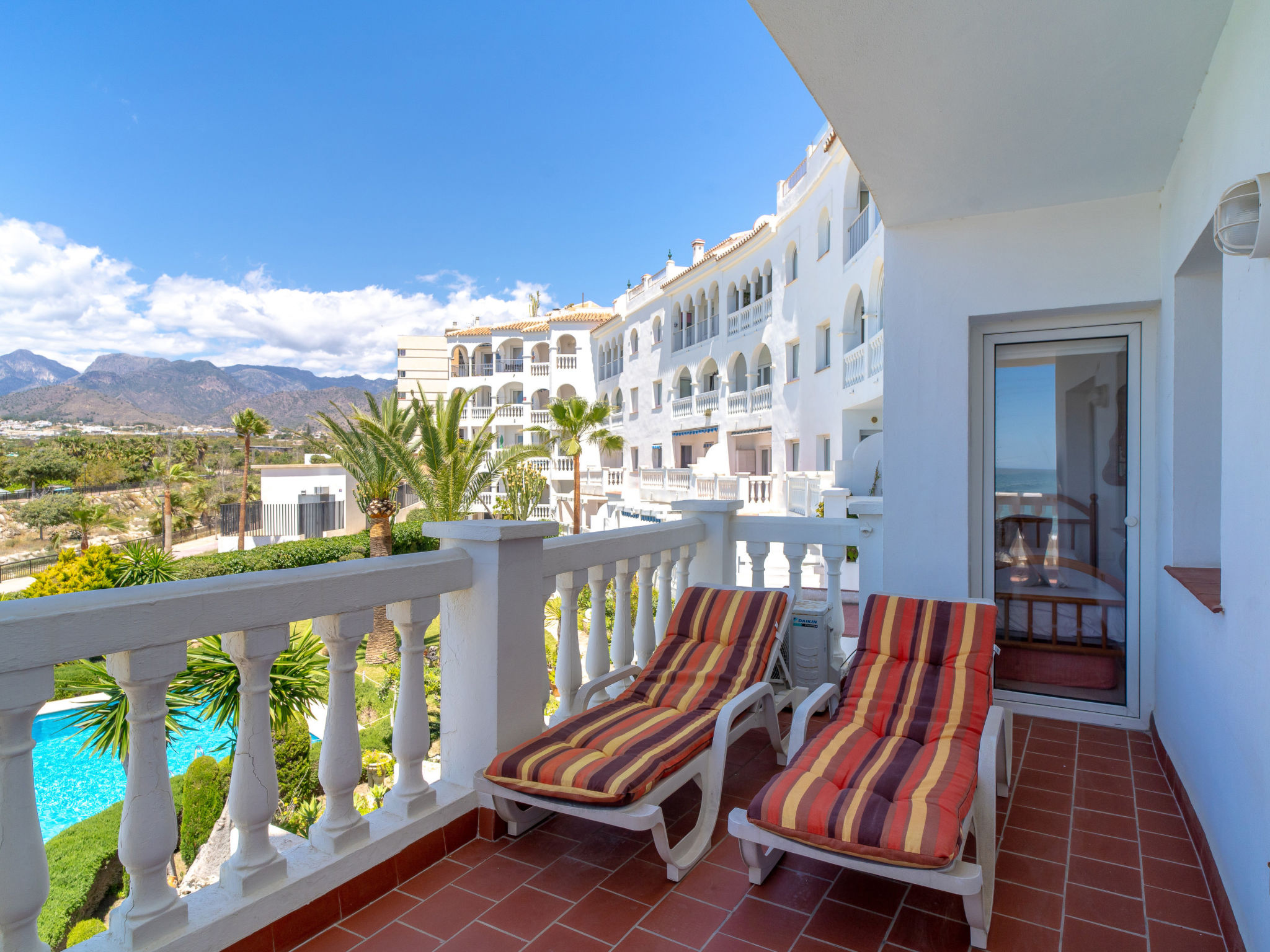 Photo of Stella Maris Beachfront 1J by Casasol