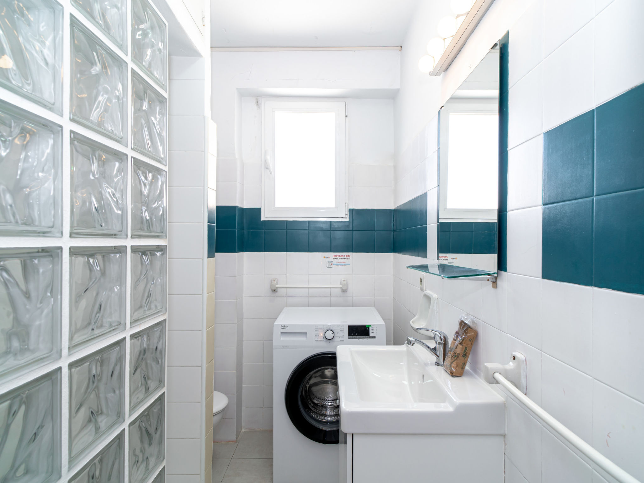 Photo of Bahia 49 Apartments by Casasol