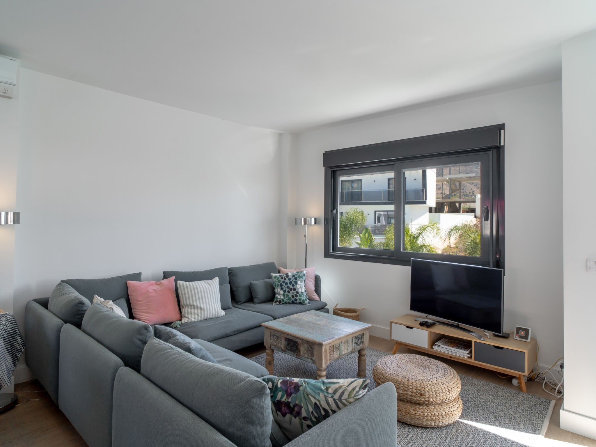 Villa Premium Los Mangos by Casasol - Drinnen