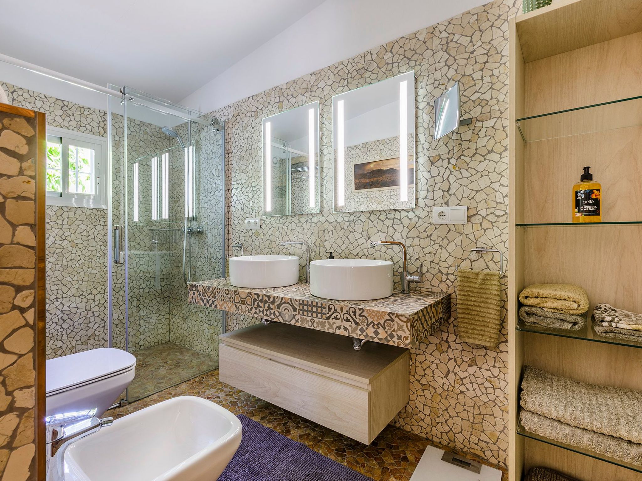 Hundefreundliches Ferienhaus mit privatem Pool-Binnen