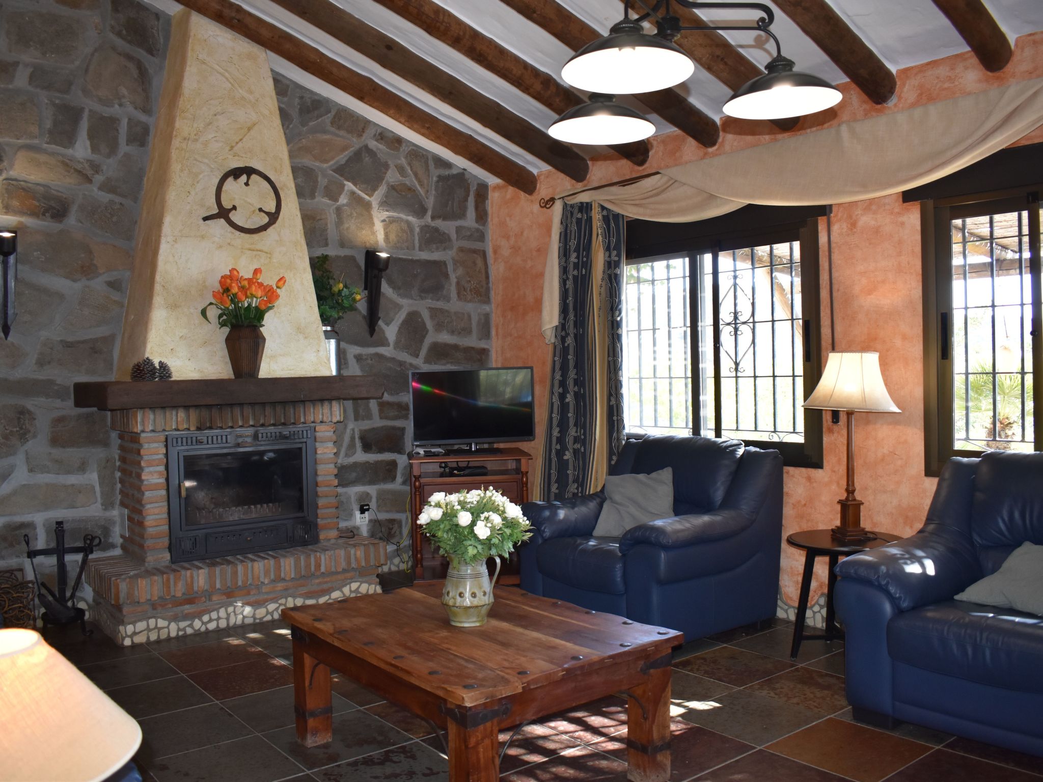 Finca Higueron mit privatem Pool-Binnen