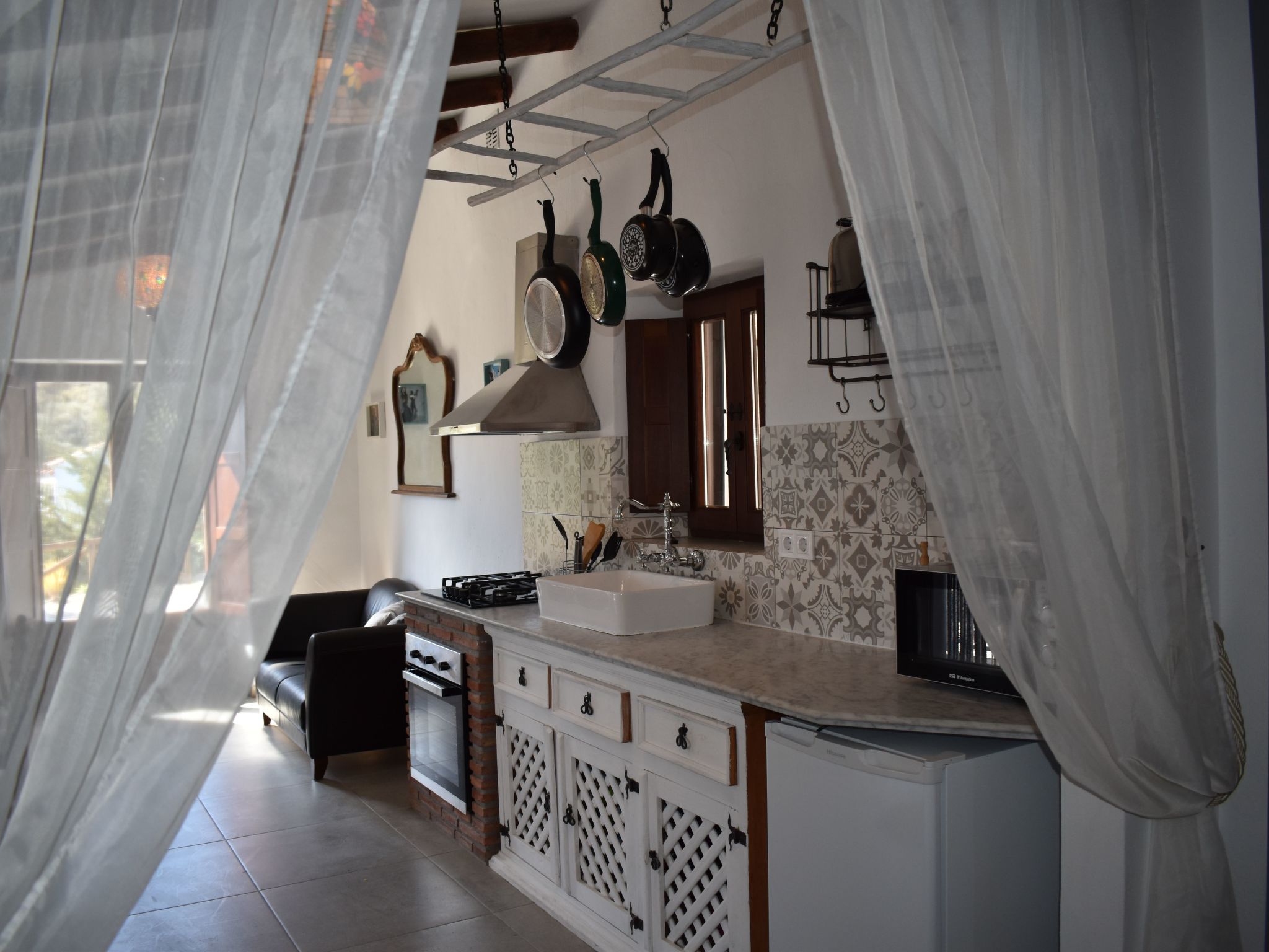 Finca Martina mit Pool in Cómpeta-Inside