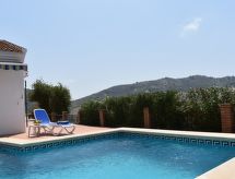 Vrijstaande Andalusische woning met privézwembad nabij Cómpeta - thumbnail 4