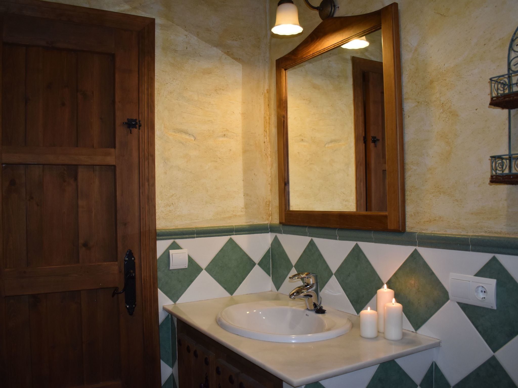 Finca Durillo mit Terrasse und toller Aussicht-Binnen