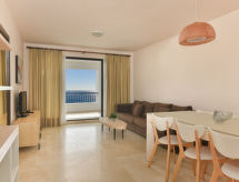Frontaal zeezicht appartement op 700 meter van het strand in Torrox Costa - thumbnail 5