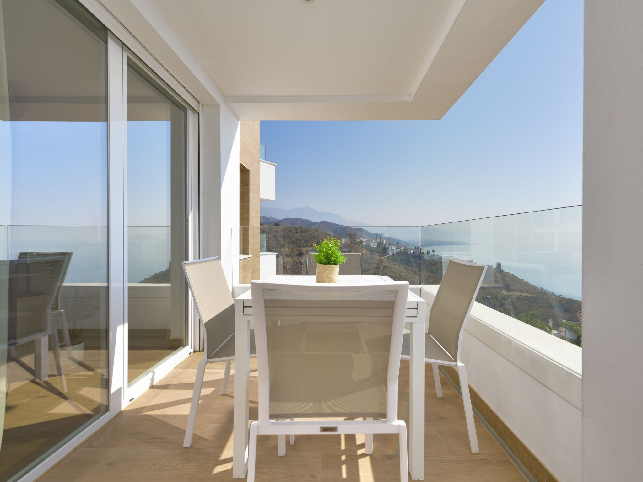 Frontaal zeezicht appartement op loopafstand van strand Torrox Costa - foto 6