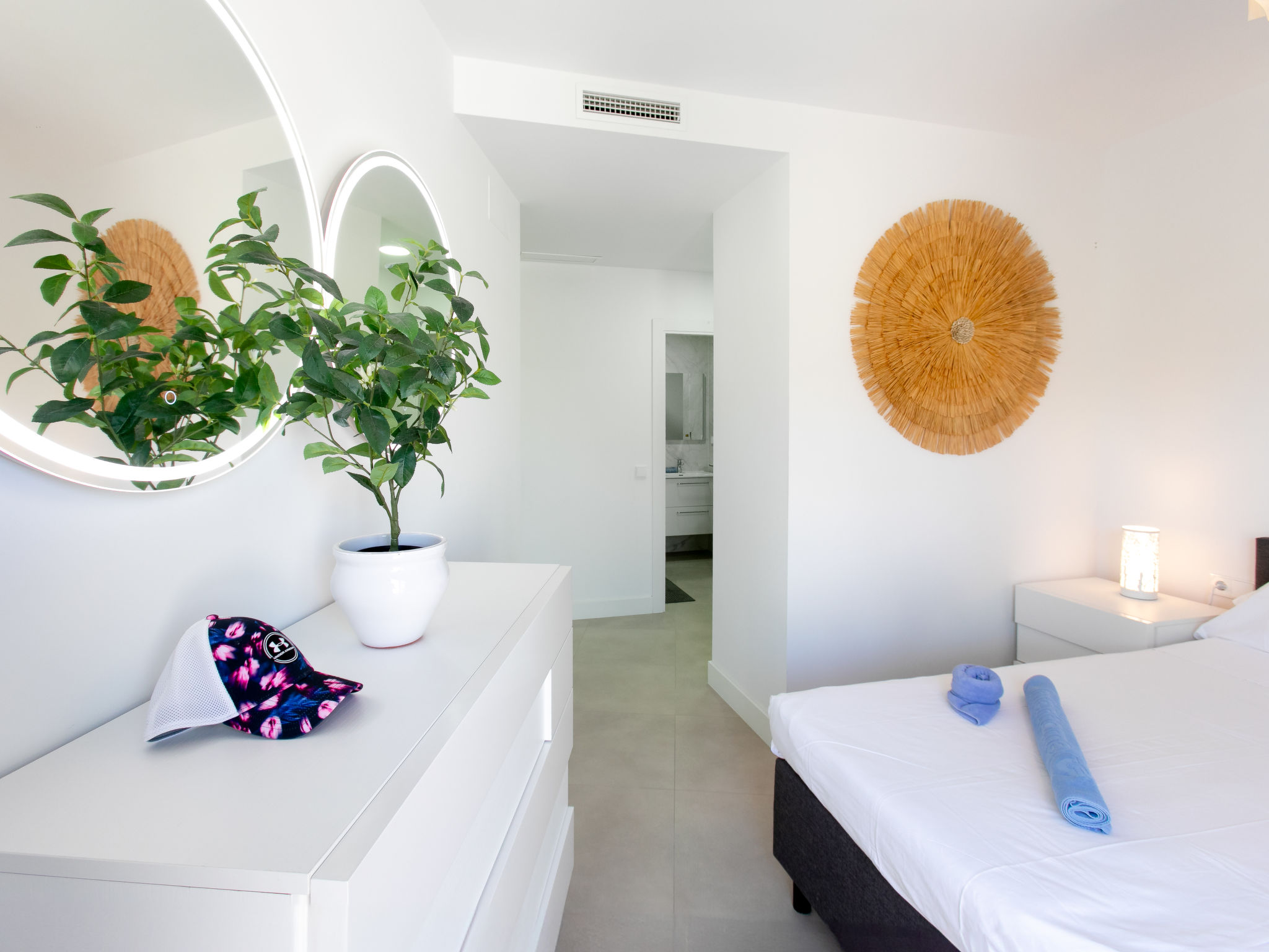 Sea Garden - Inside