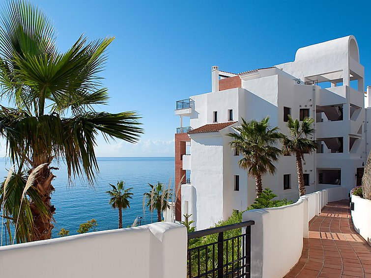 Apartamento de vacaciones Amazing 3 bedrooms front sea view.