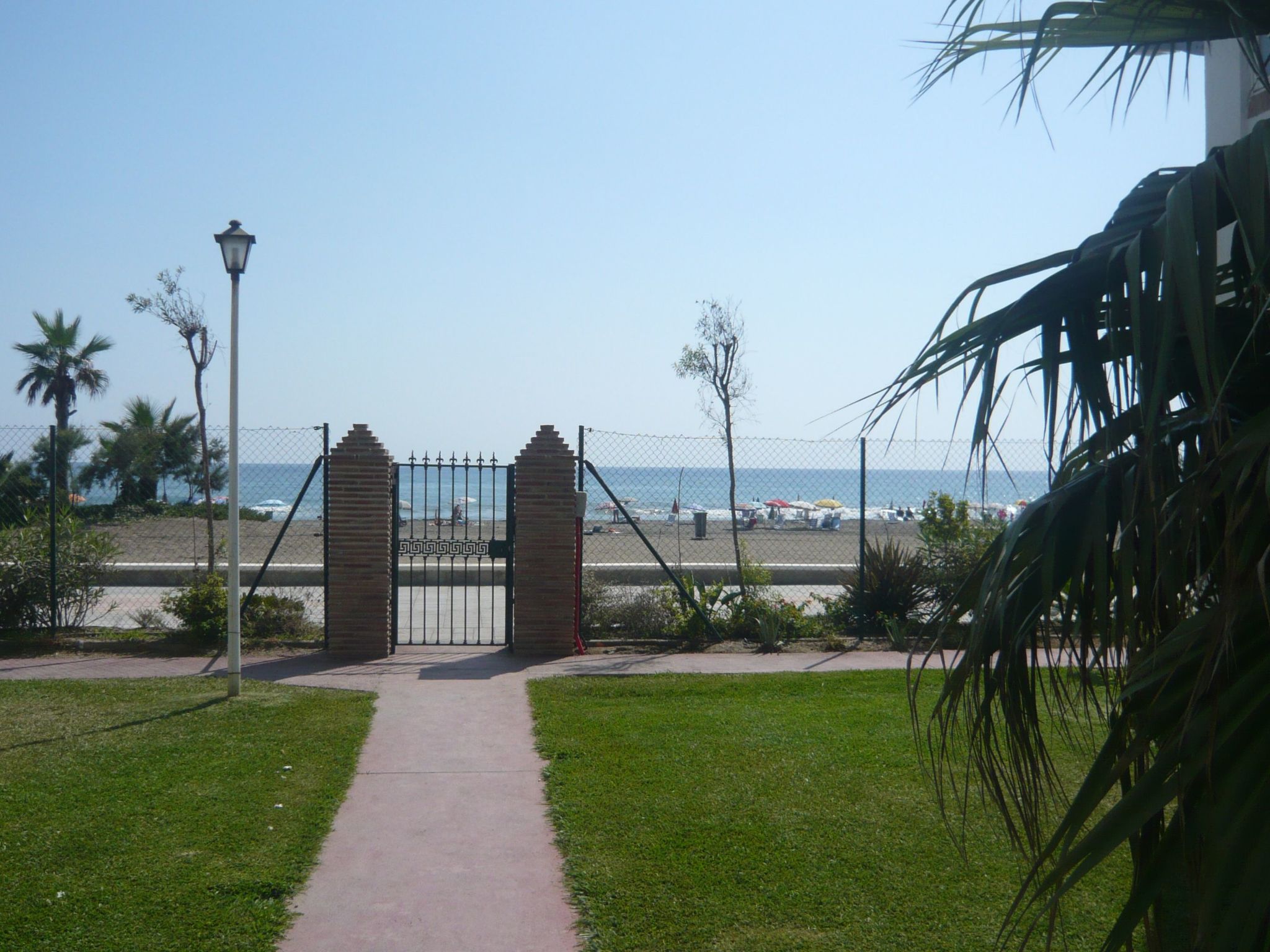 Appartement in Torrox Costa mit Großem gemeinsamem Pool und Meerblick