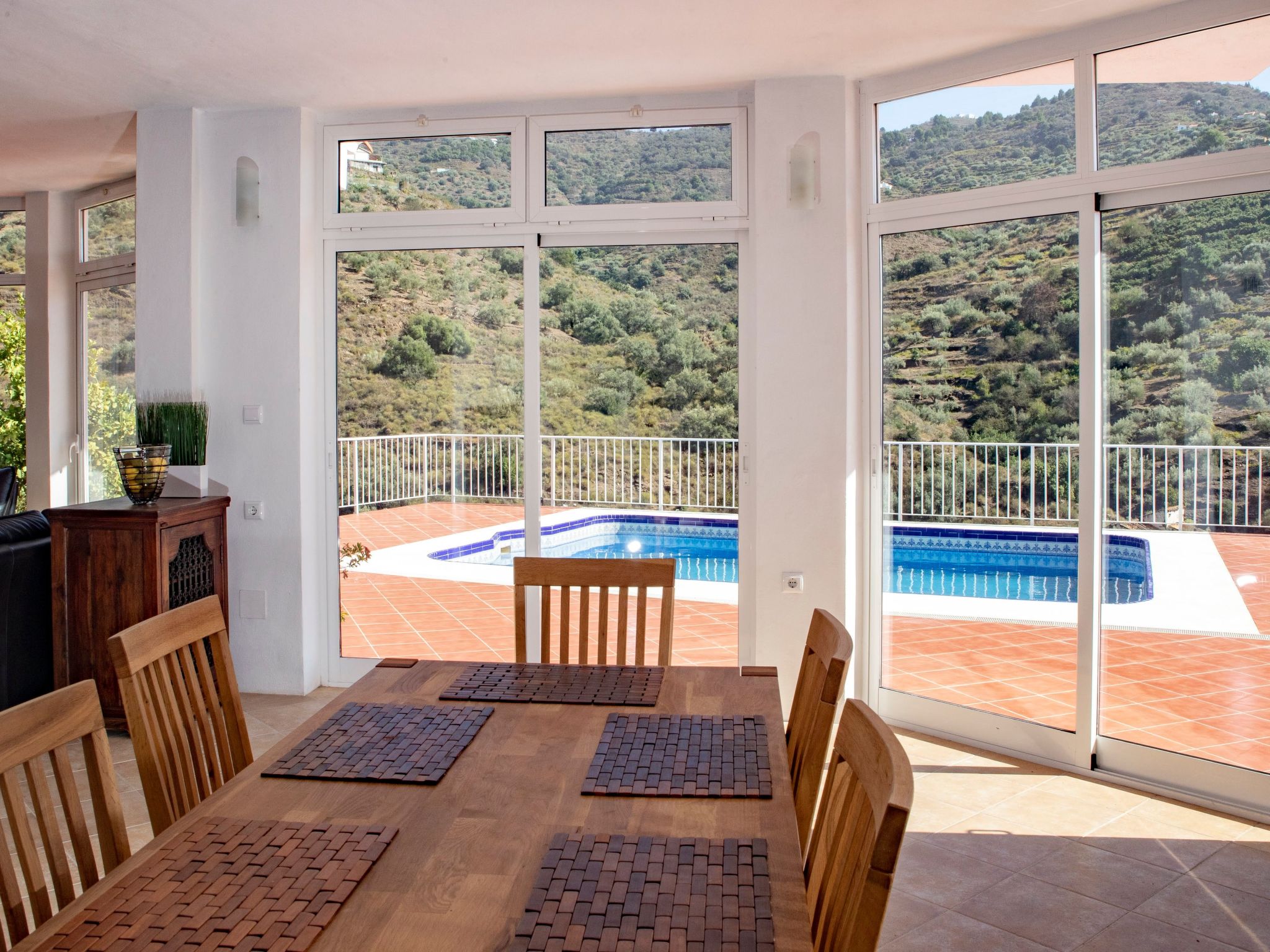 Modernes Wohnen im ländlichen Andalusien-Drinnen