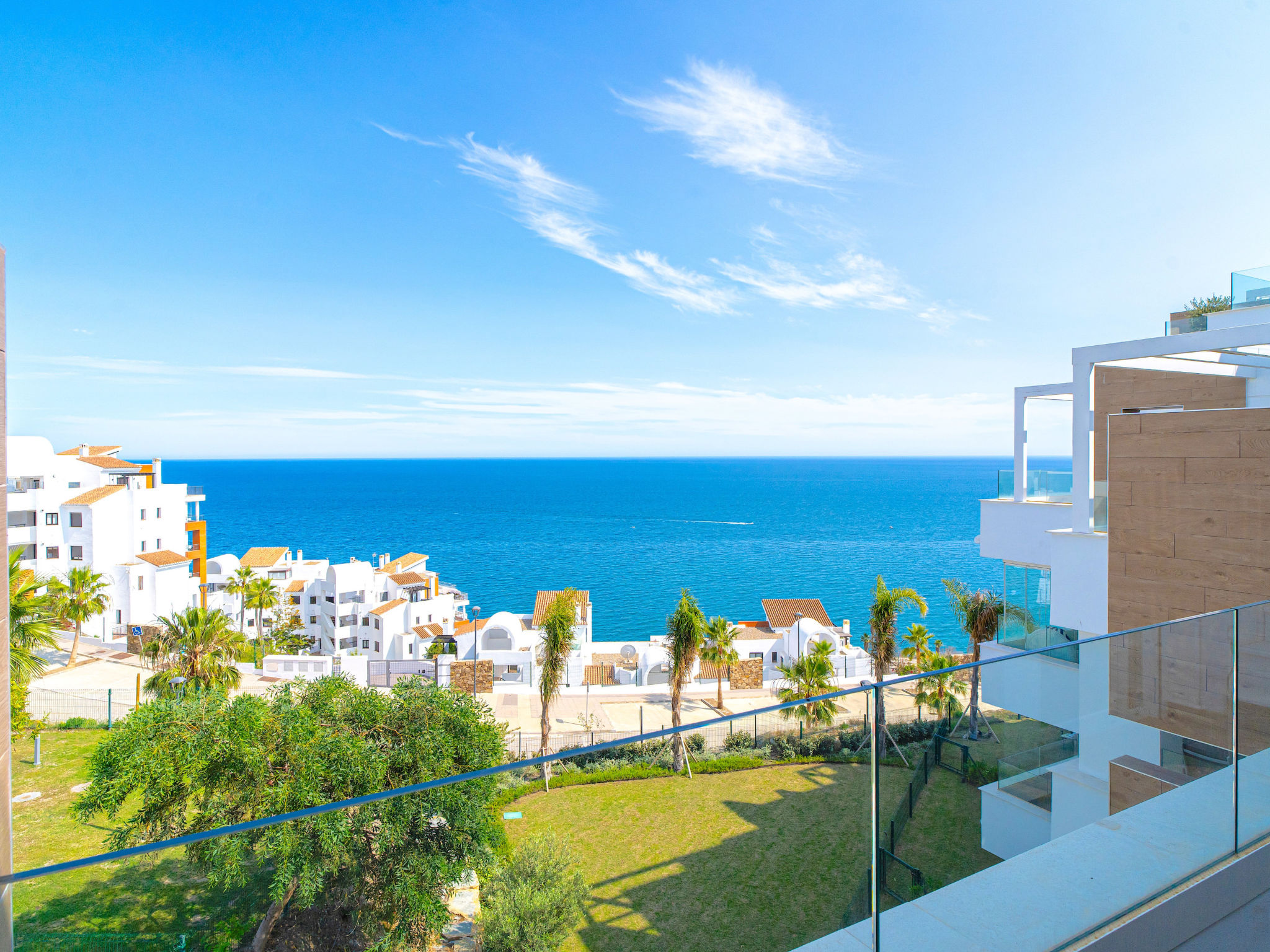 Luxury Rooftop Isea 1132 by Casasol