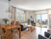 Modern appartement met zeezicht en zwembad nabij Nerja - thumbnail 4