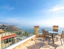 Modern appartement met zeezicht en zwembad nabij Nerja - thumbnail 2