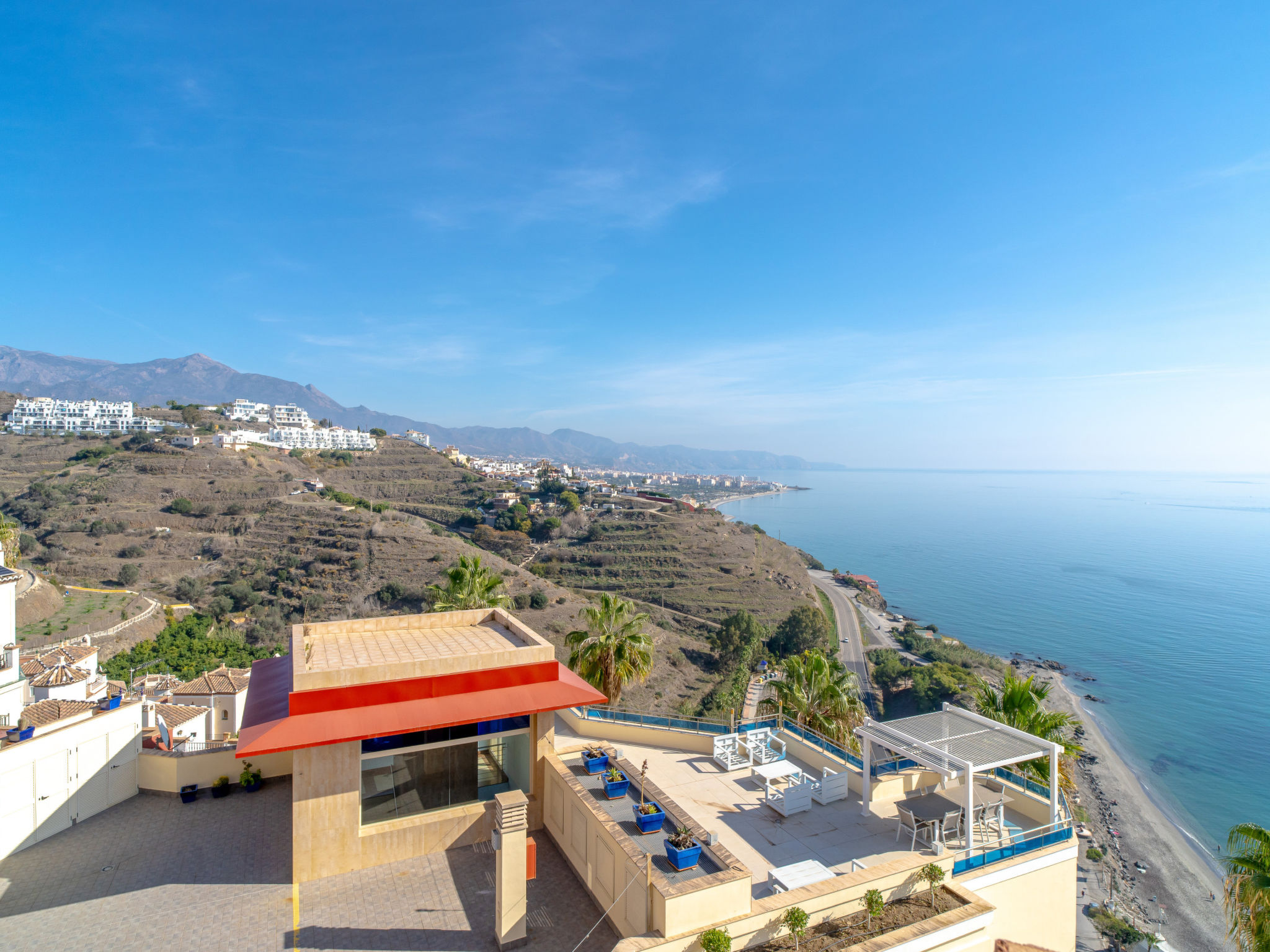 Modern appartement met zeezicht en zwembad nabij Nerja - foto 24