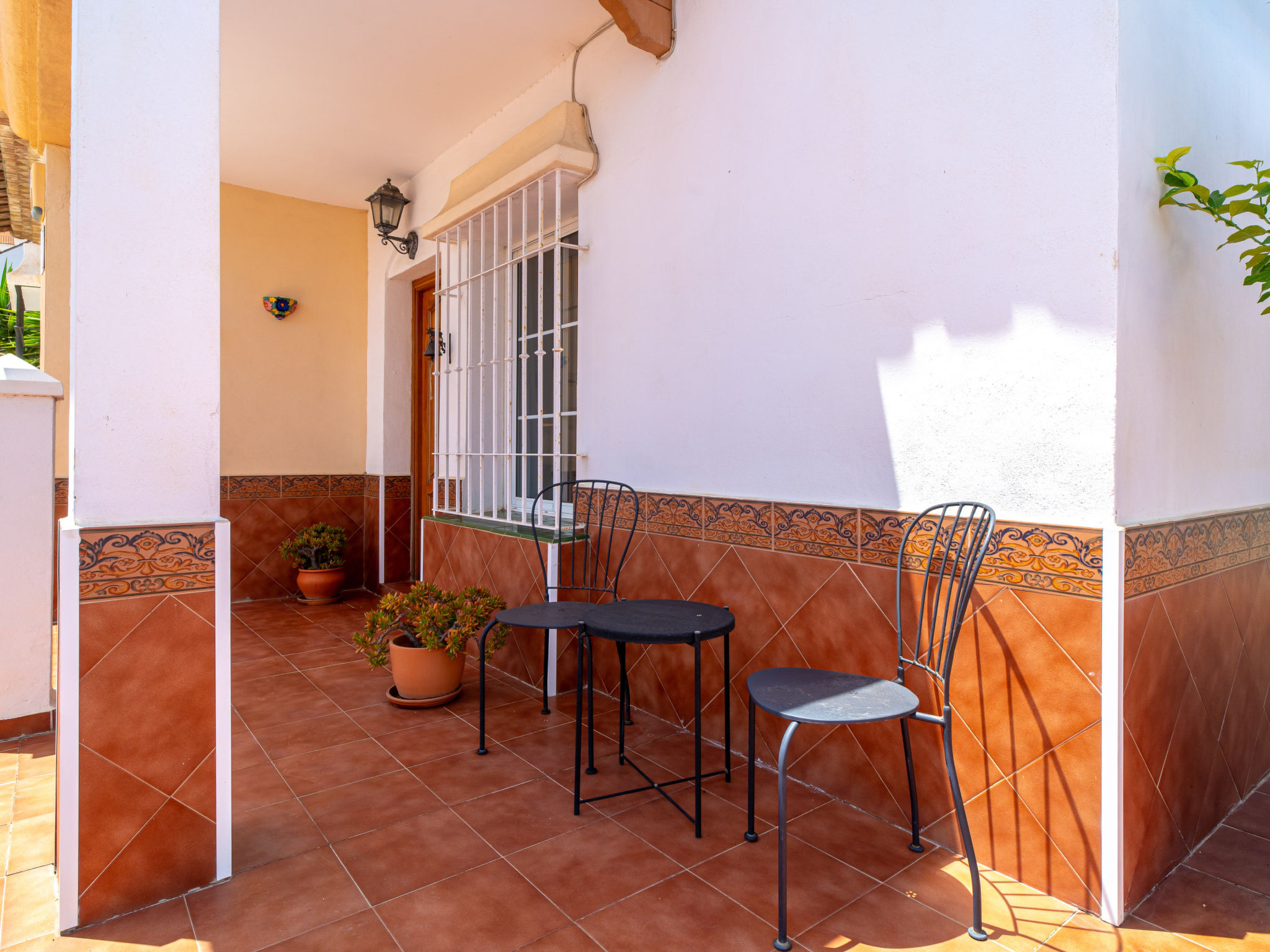 Villa Calidum: Private Pool Villa in Nerja - Buiten