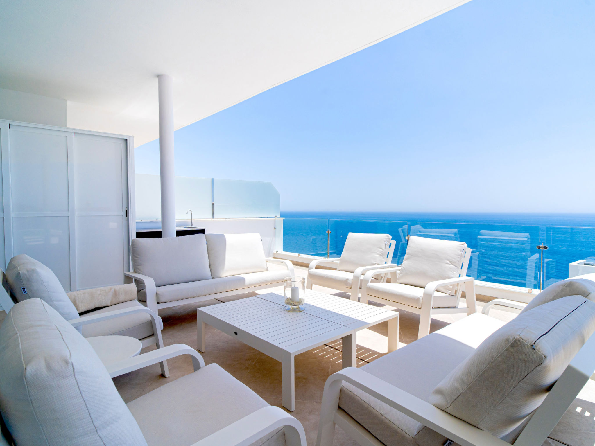 Bayview Hills Premium Pool Suite