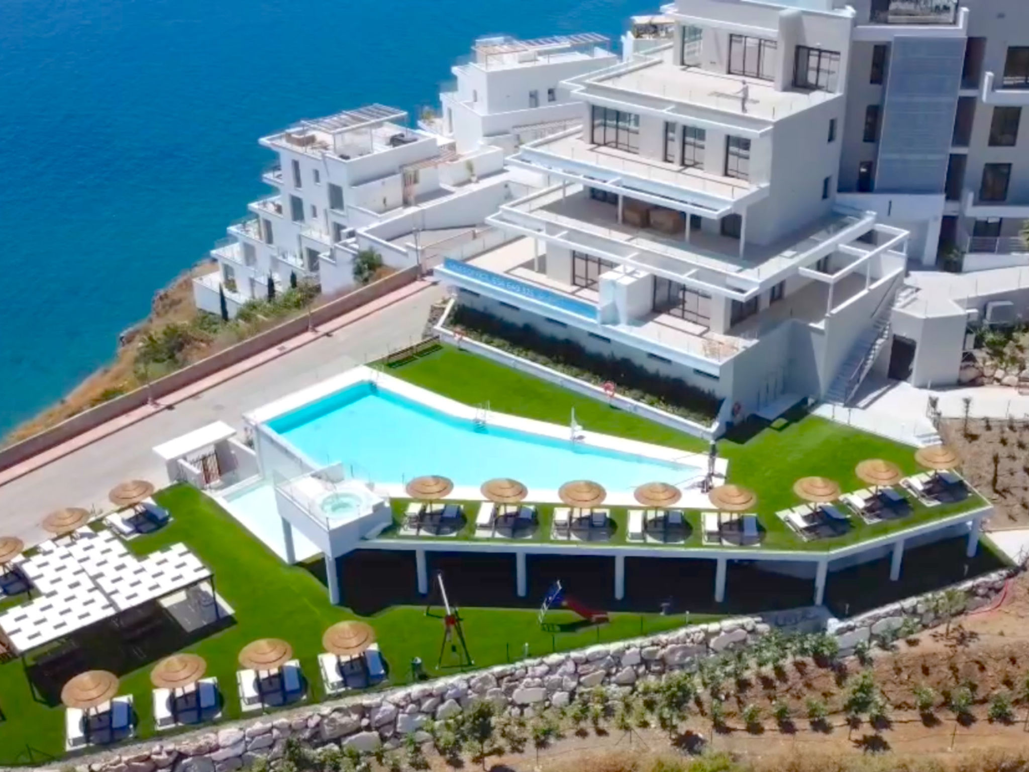 Bayview Hills Premium Pool Suite - Drinnen