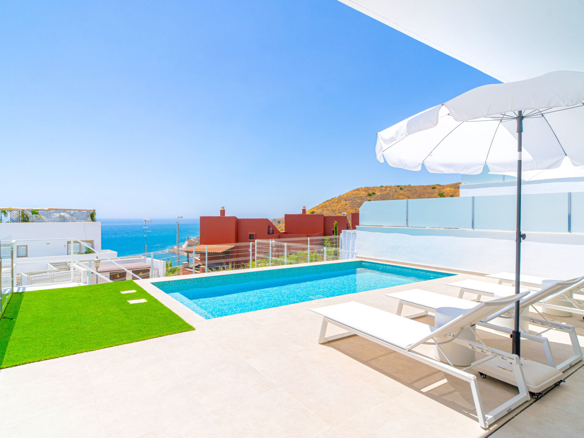 Bayview Hills Premium Pool Suite - Drinnen