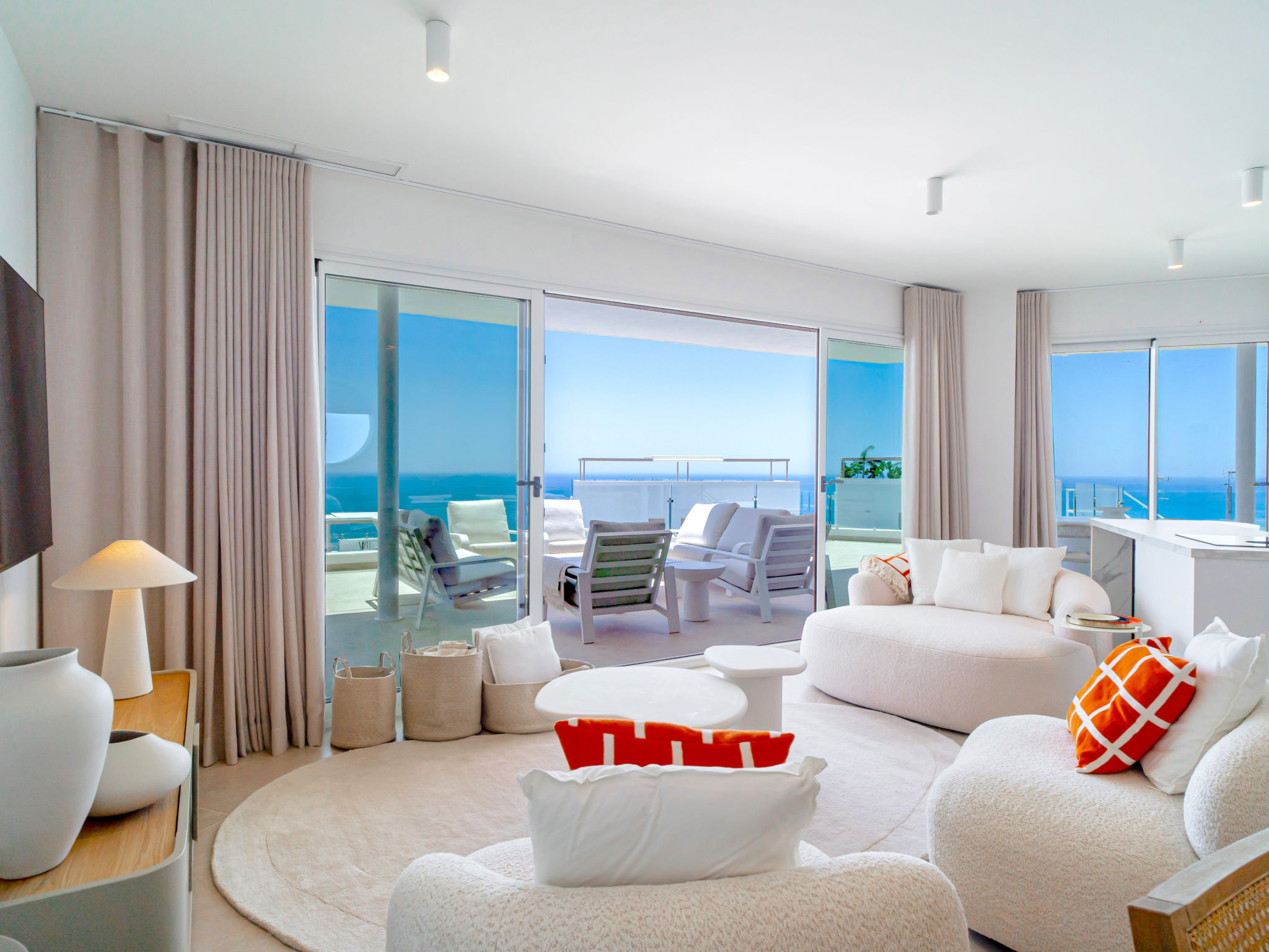 Bayview Hills Premium Pool Suite - Drinnen