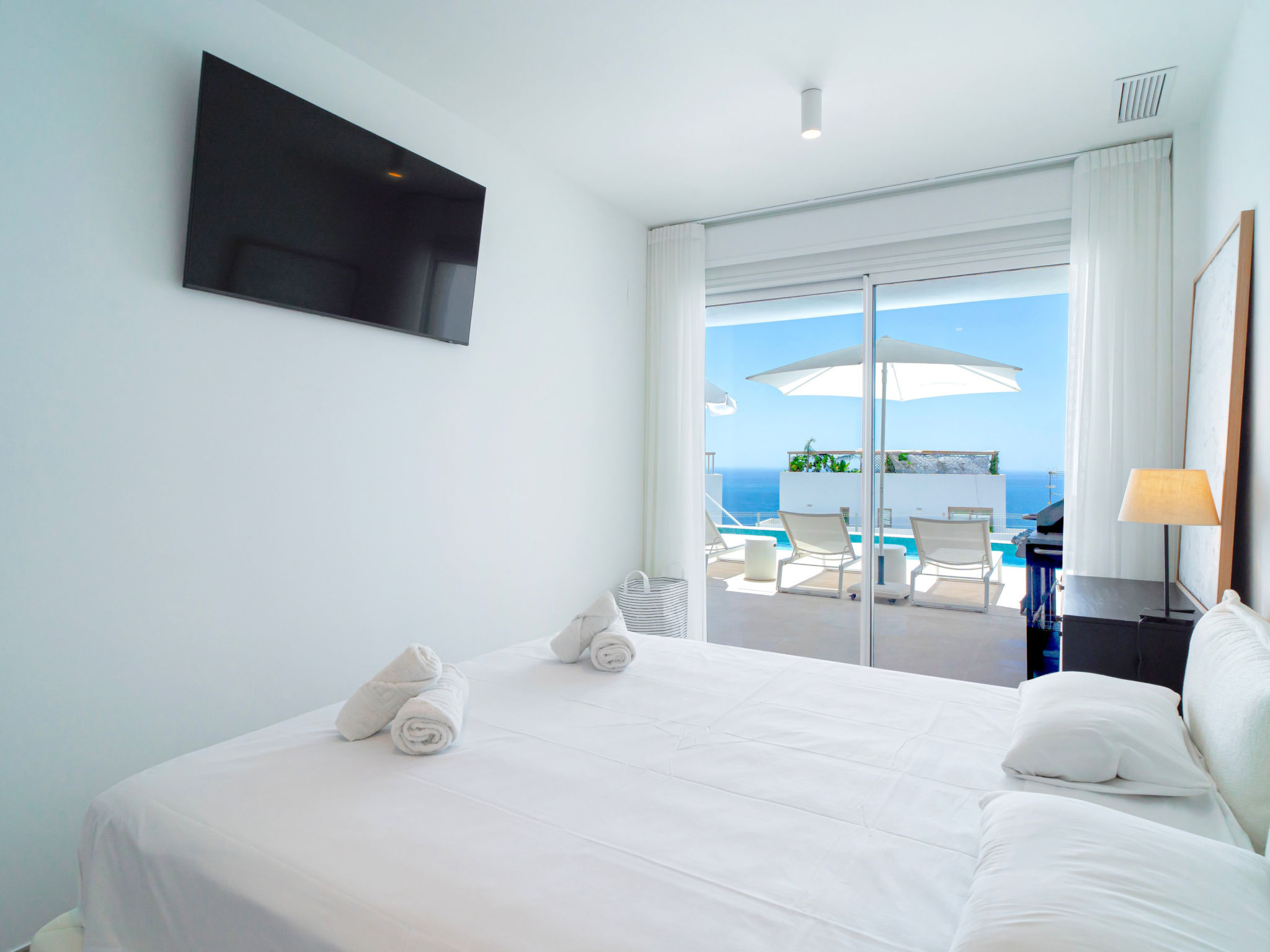 Bayview Hills Premium Pool Suite - Drinnen