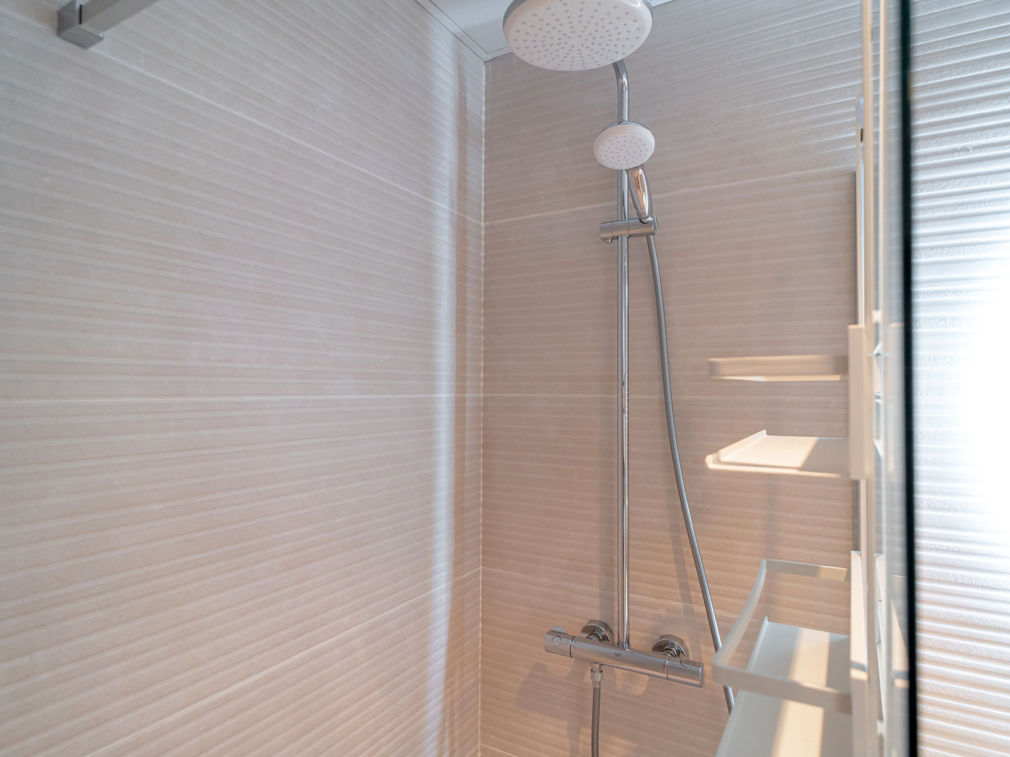 Bayview Hills Premium Pool Suite - Drinnen