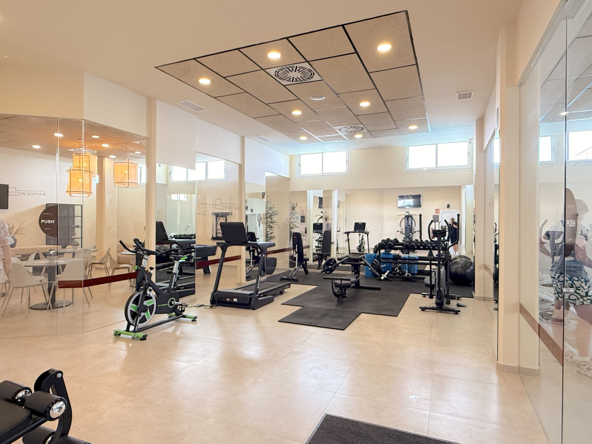 Bayview Hills Premium Pool Suite - Drinnen
