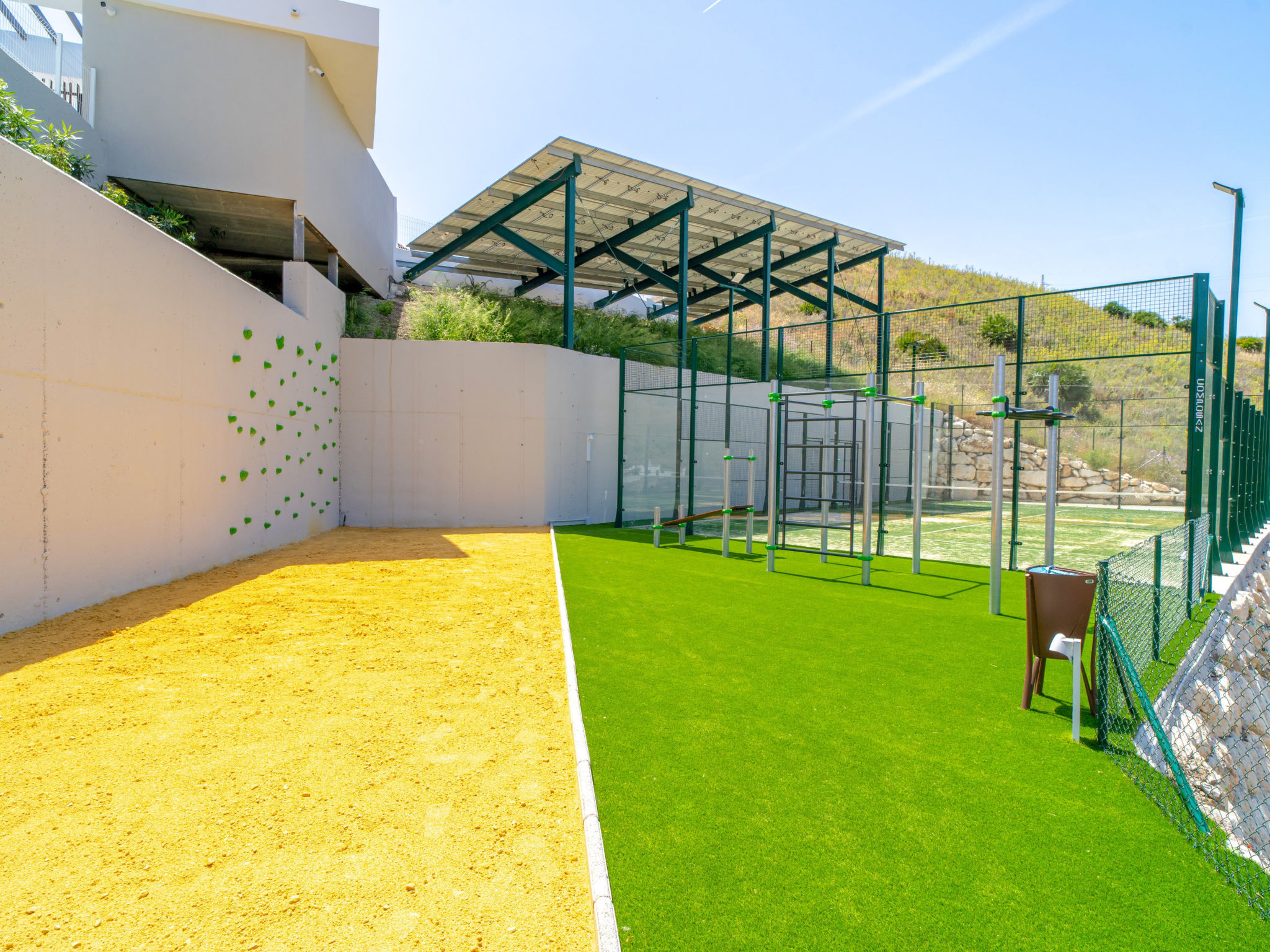 Bayview Hills Premium Pool Suite - Drinnen