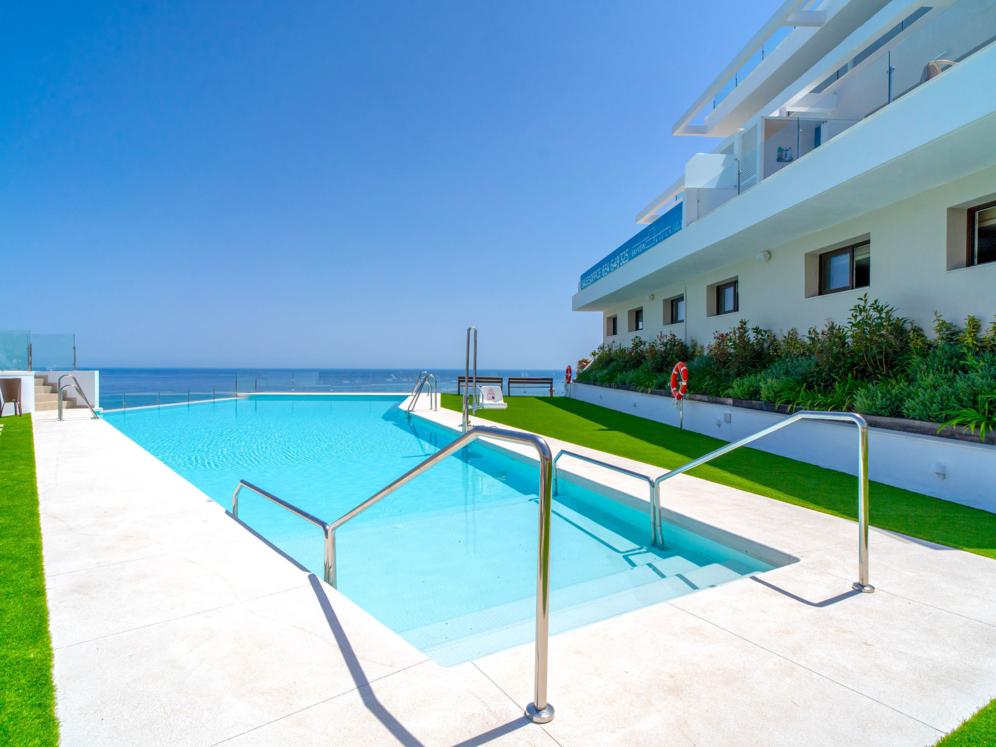 Bayview Hills Deluxe by Casasol