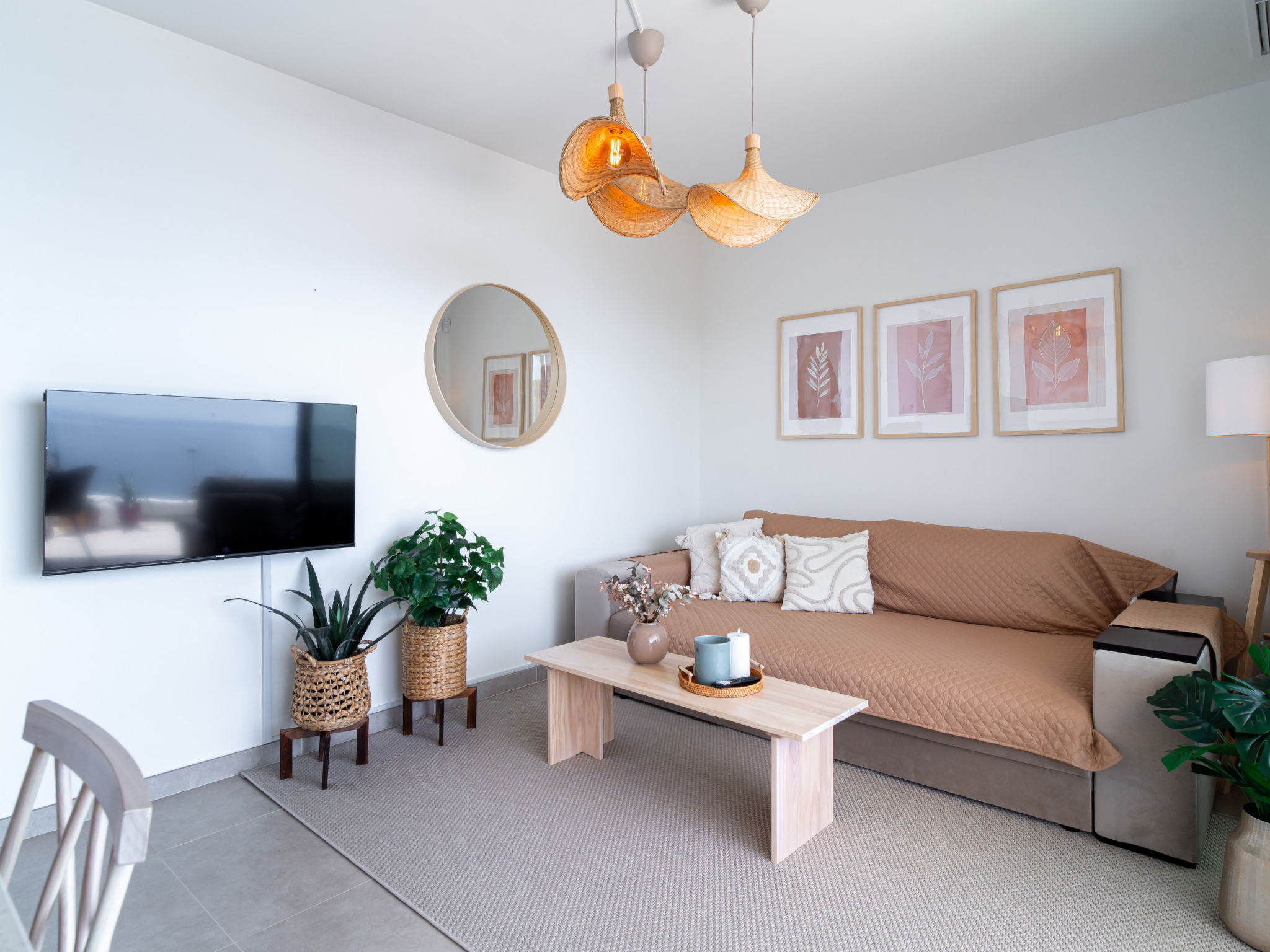 Bayview Hills Deluxe by Casasol