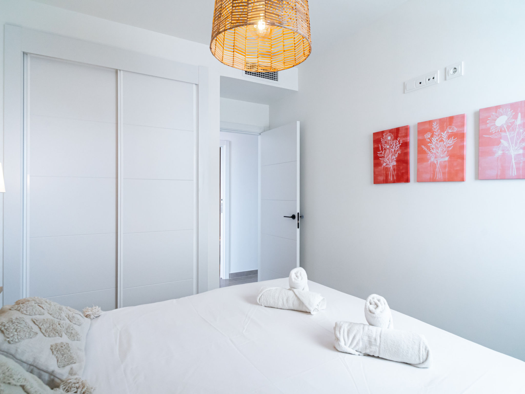 Bayview Hills Deluxe by Casasol - Drinnen