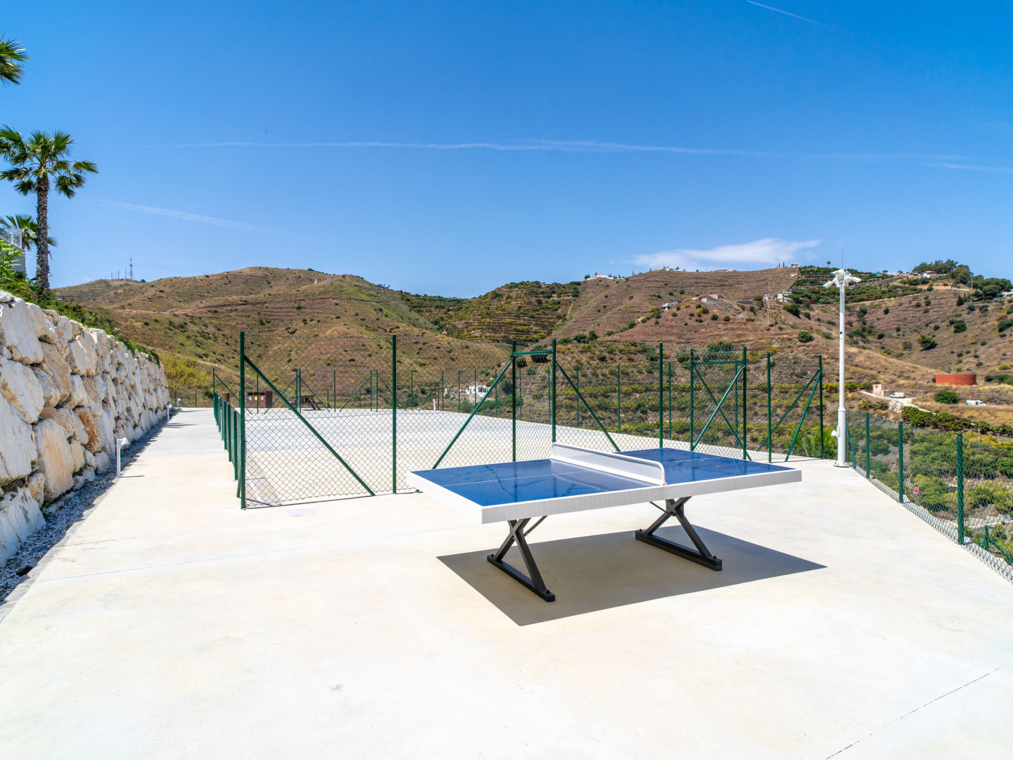 Bayview Hills Deluxe by Casasol - Drinnen