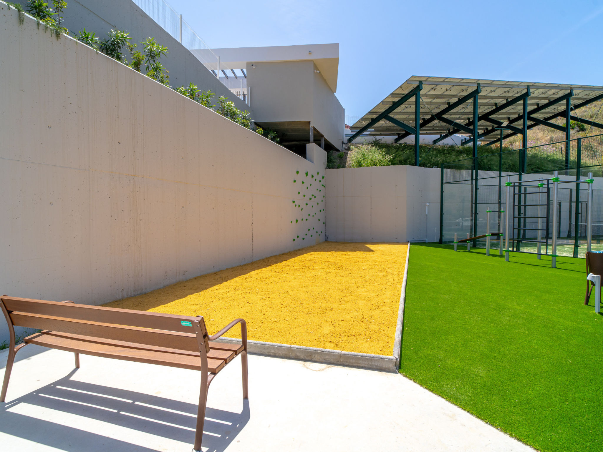 Bayview Hills Deluxe by Casasol - Drinnen