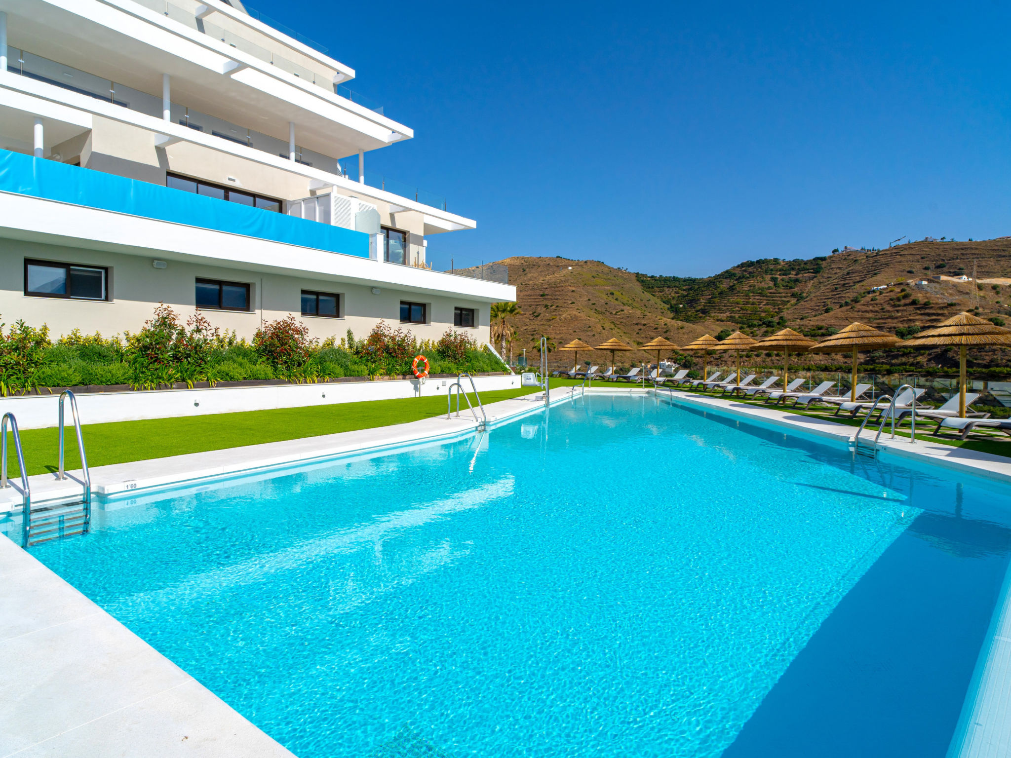 Bayview Hills Suite by Casasol - Drinnen