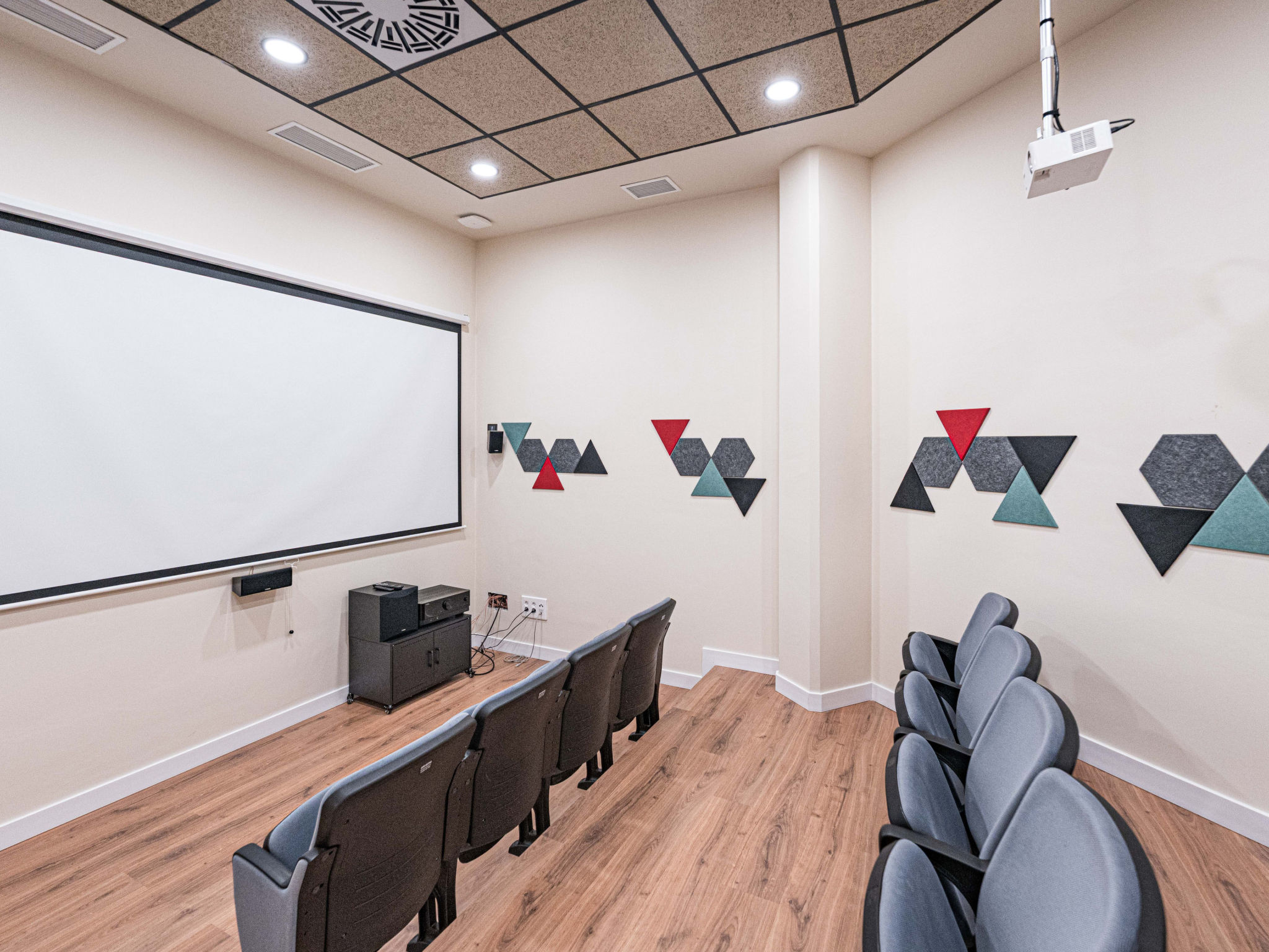 Bayview Hills Suite by Casasol - Drinnen