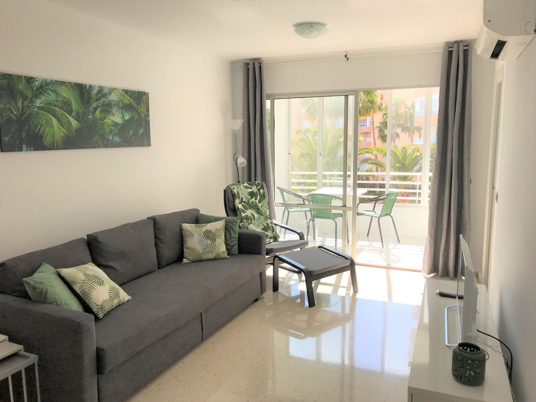 Wunderschönes Appartement in Torrox mit Gepflegtem Garten