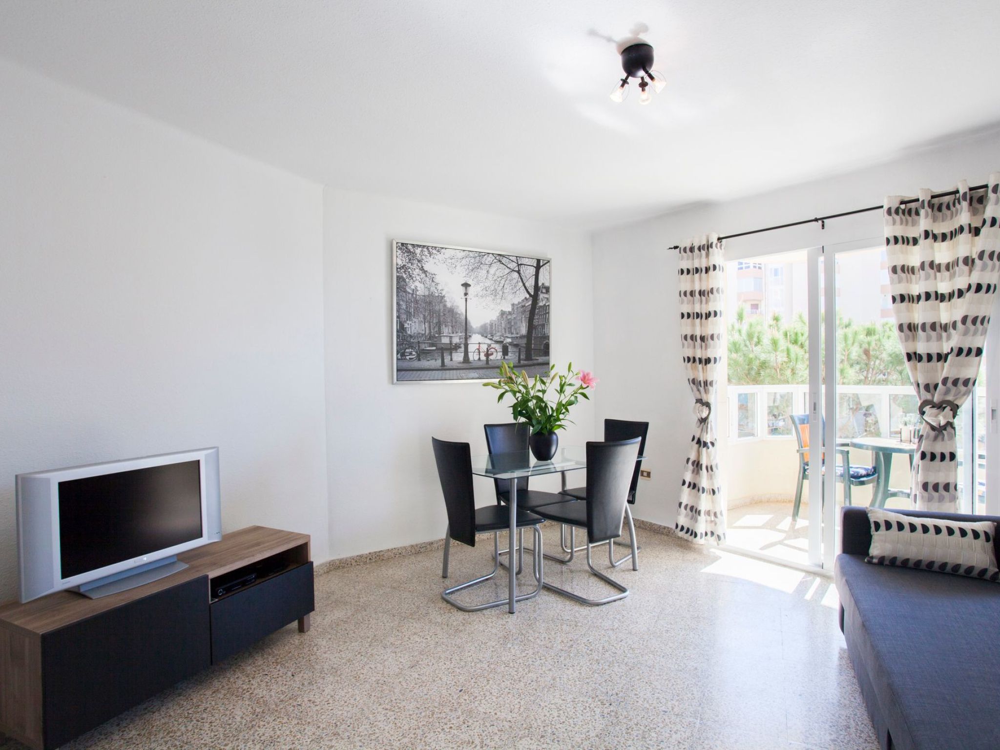 Wohnung in Torrox mit Sonniger Terrasse-Dedans