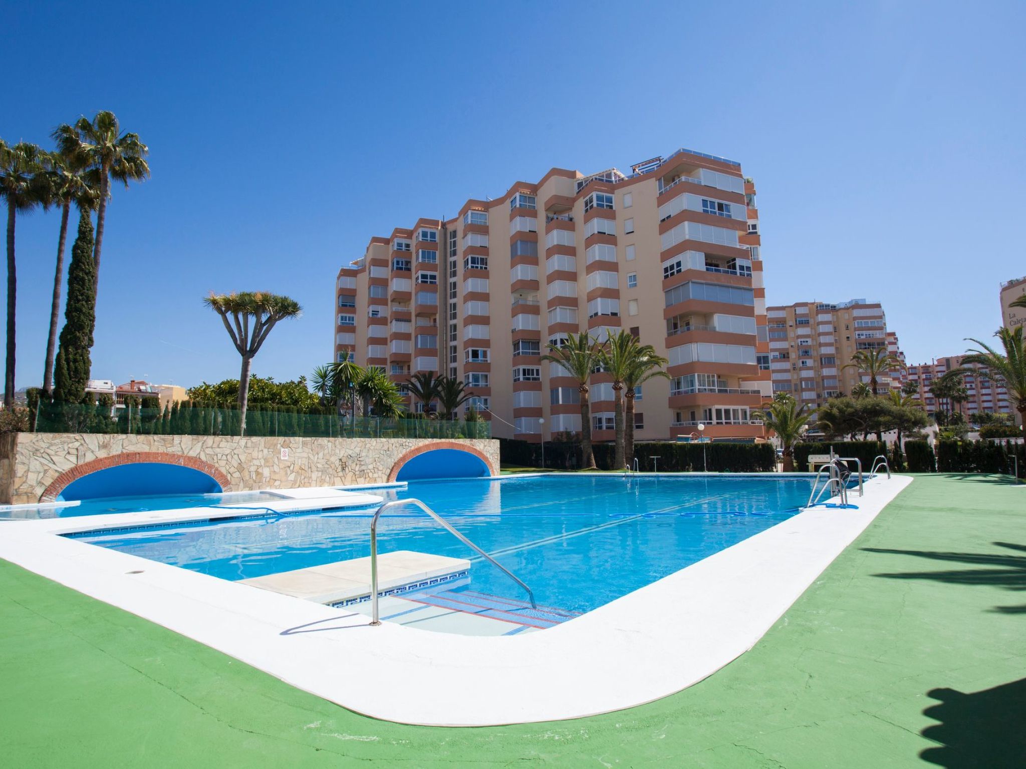 Wohnung in Torrox mit Sonniger Terrasse